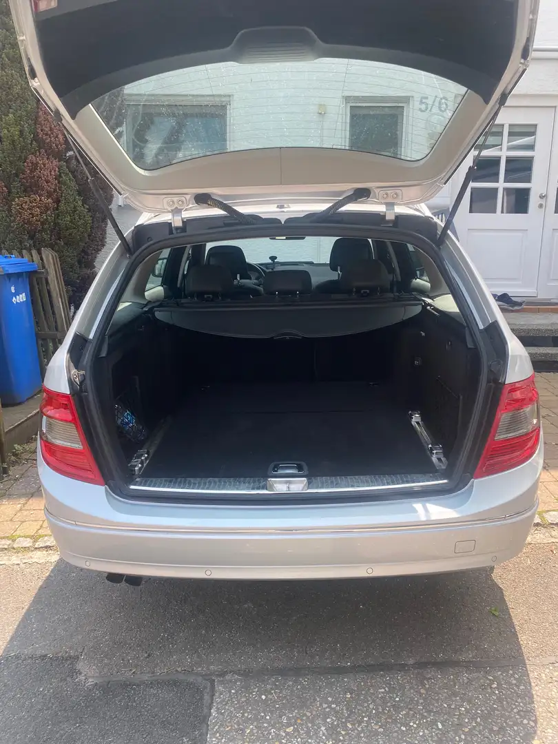 Mercedes-Benz C 180 C-Klasse T-Modell T Kompressor Automatik Avantgard Argintiu - 2