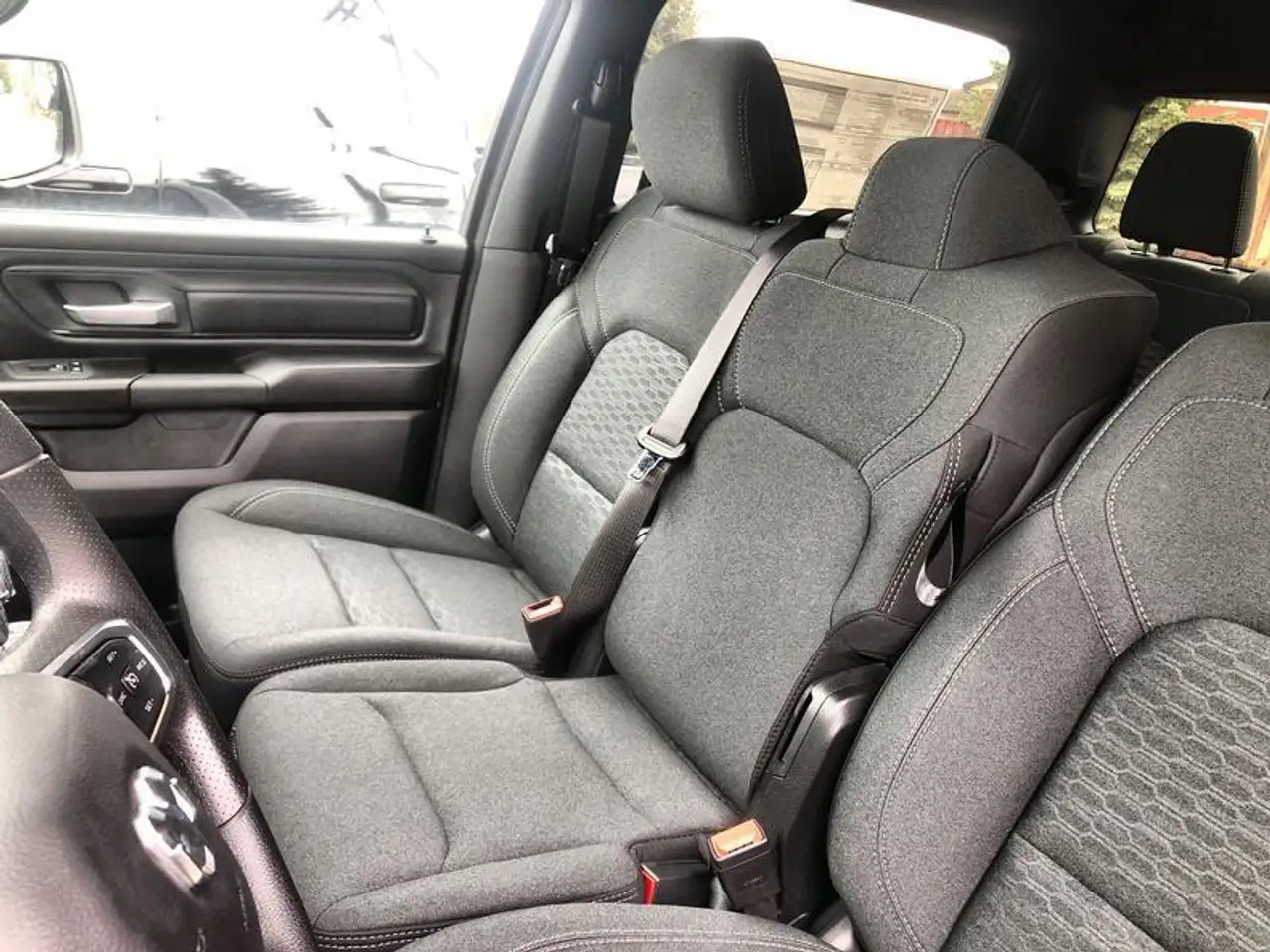 RAM 1500 photo RAM 1500