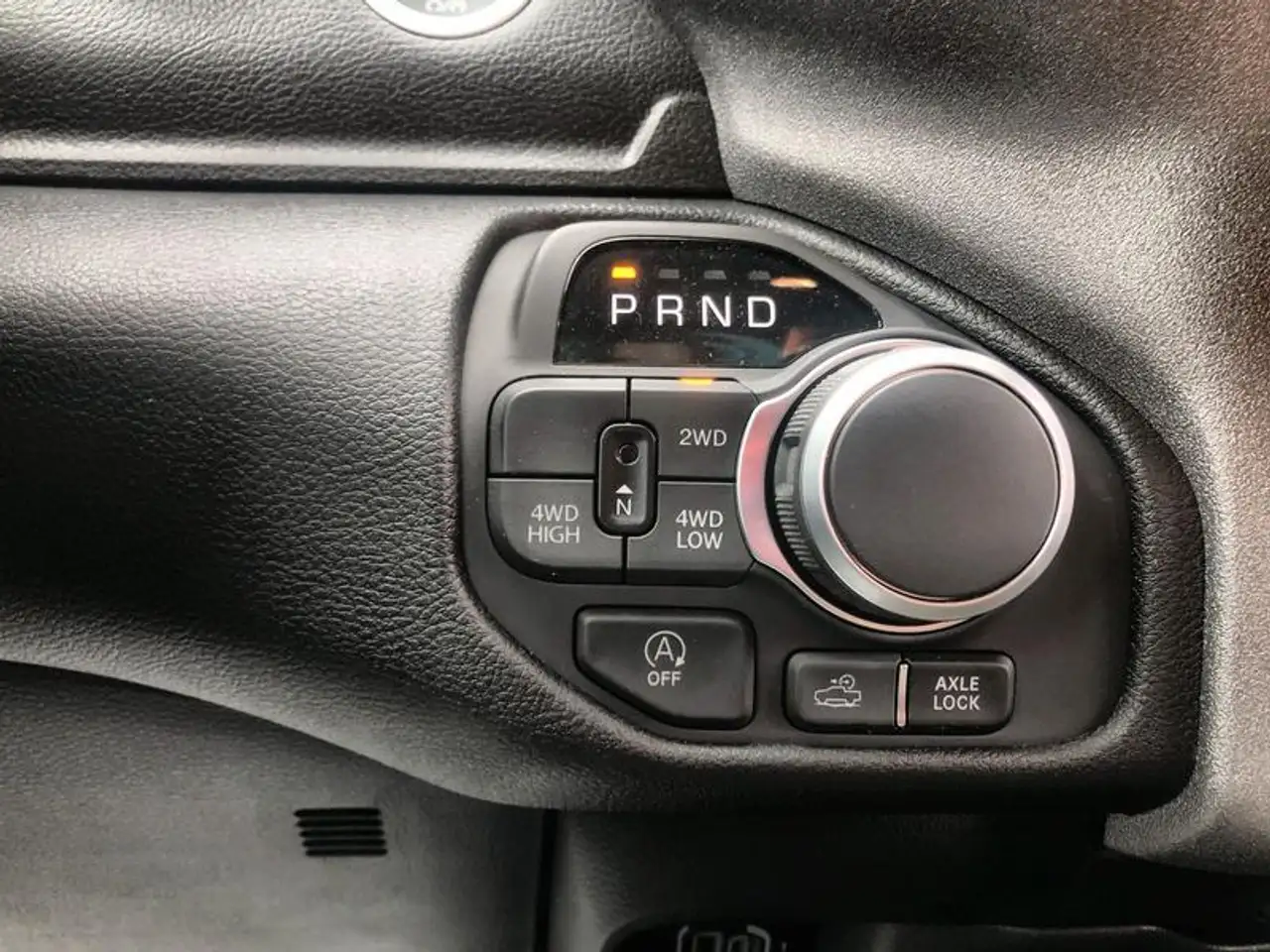 RAM 1500 photo RAM 1500