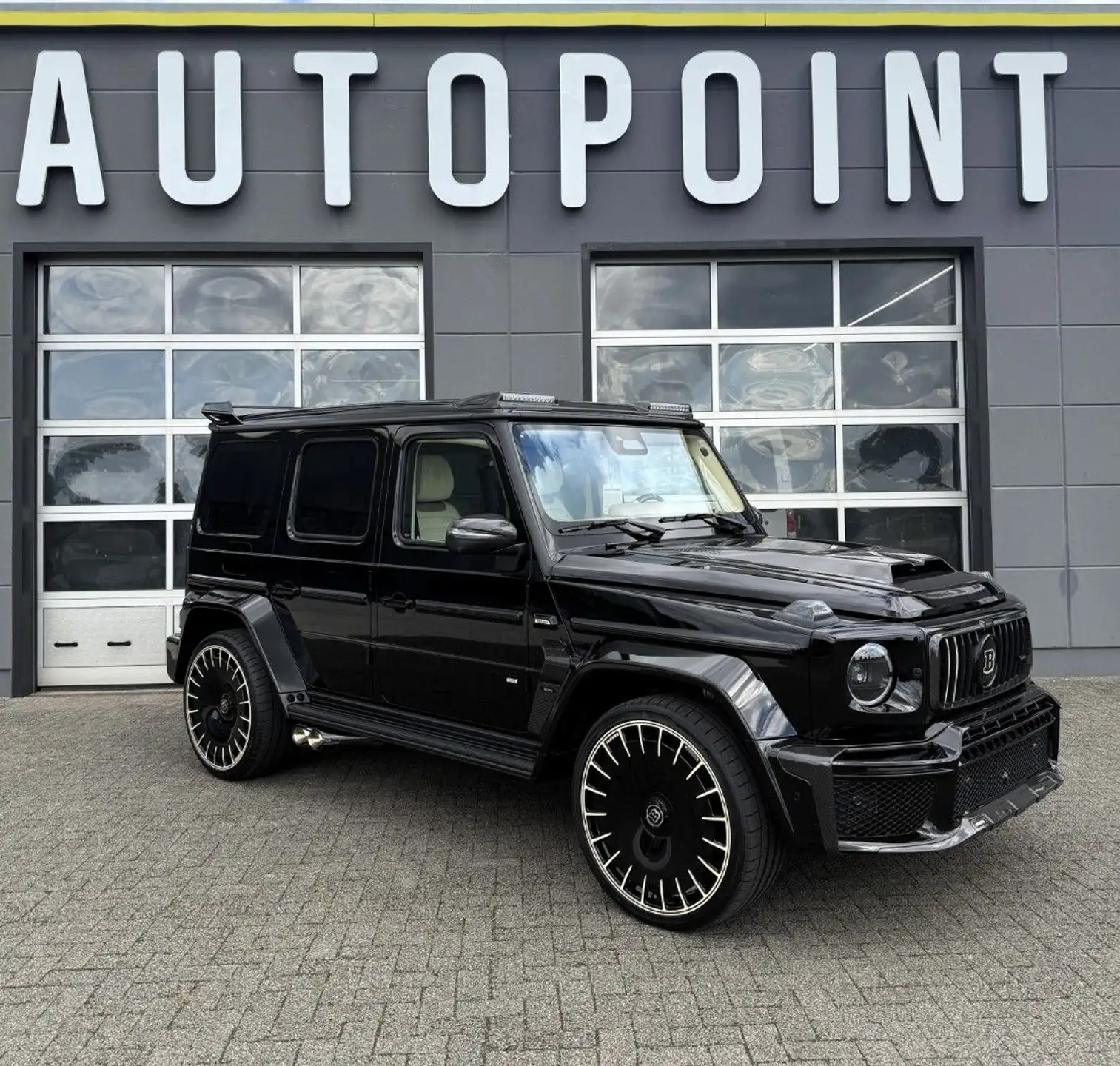 벤츠 G-Class G 63 AMG 2026 검정 사진 3