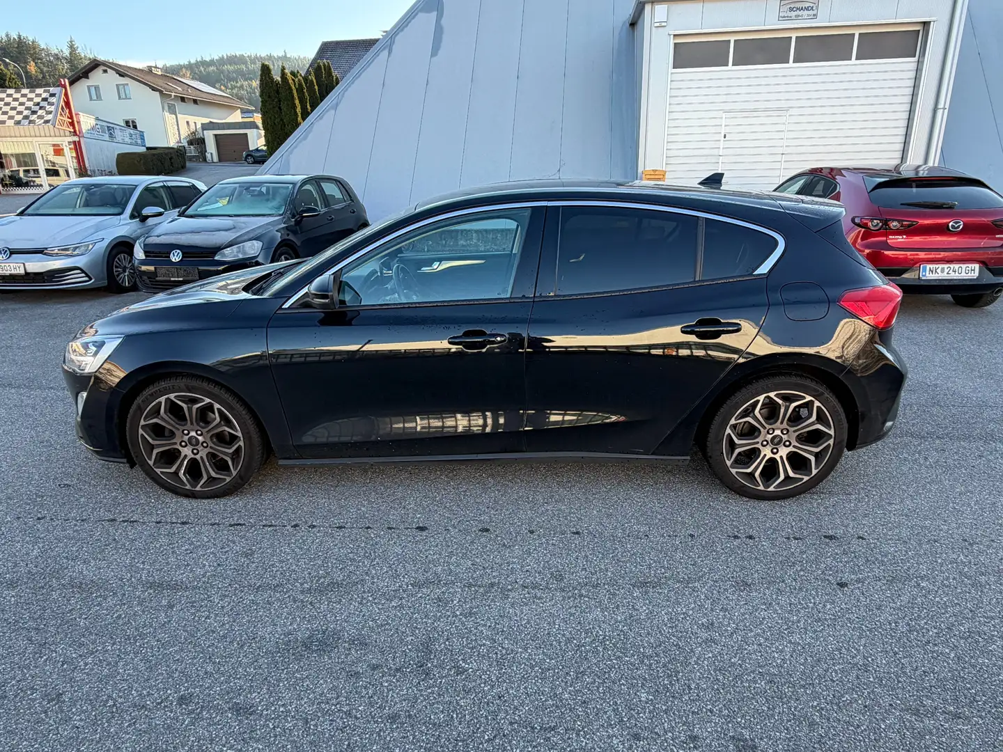 Ford Focus Titanium Schwarz - 2
