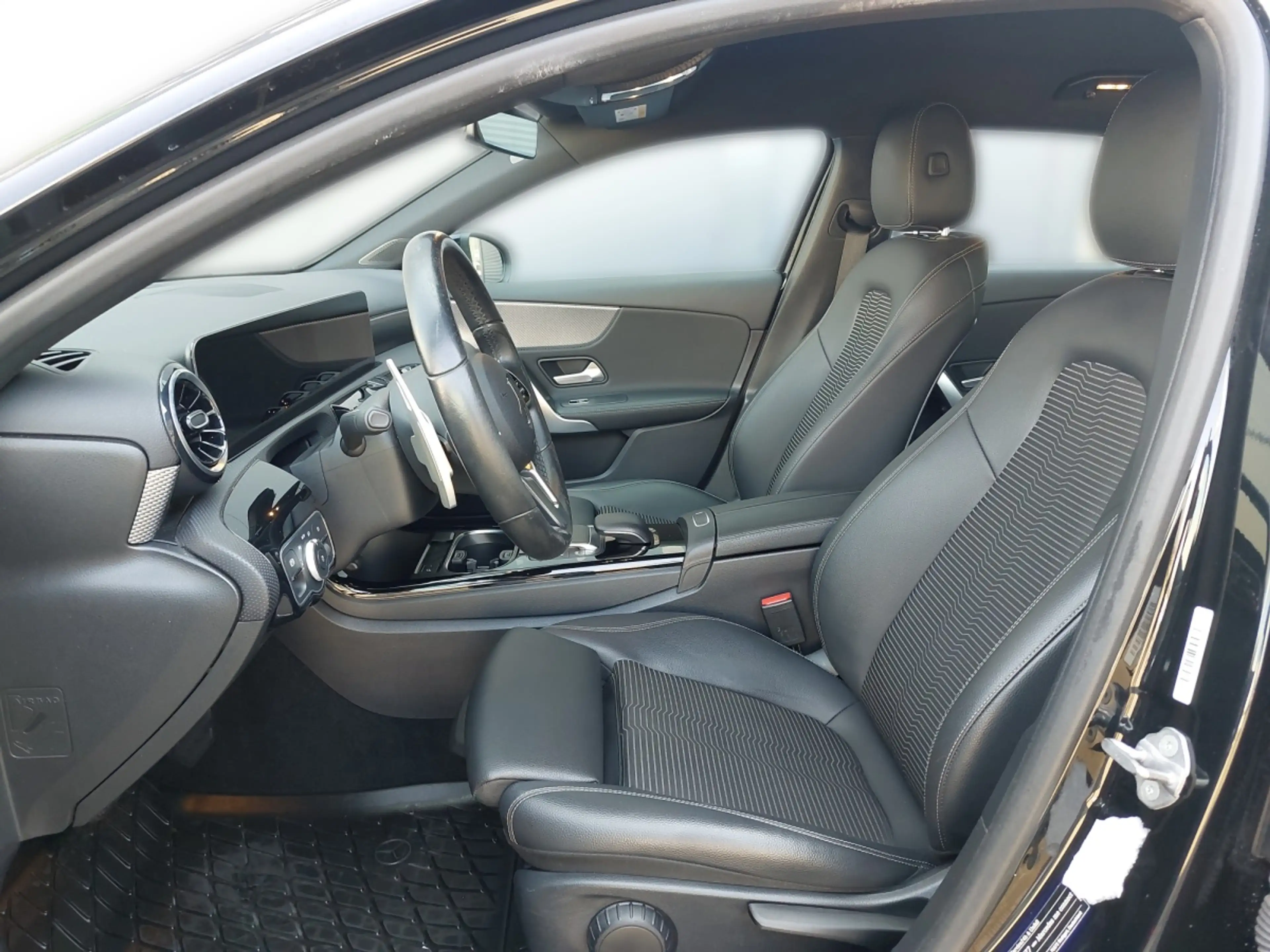 Mercedes-Benz A 180 Aut. Progressive — photo 5
