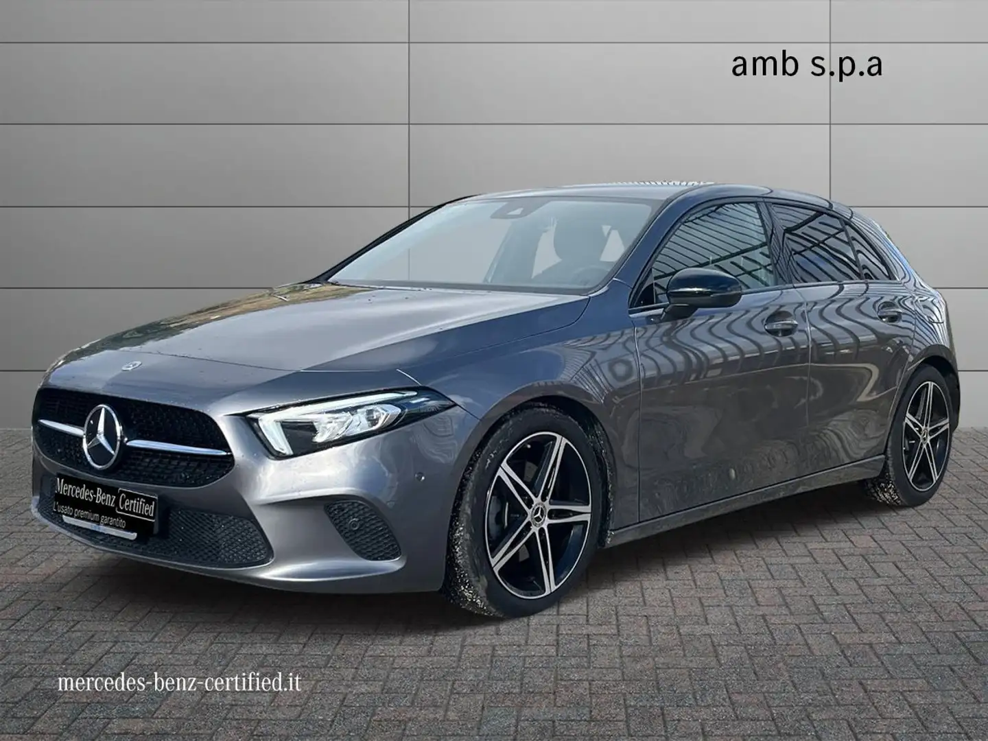 Mercedes-Benz A 180 A 180 d Automatic Sport Gris - 1
