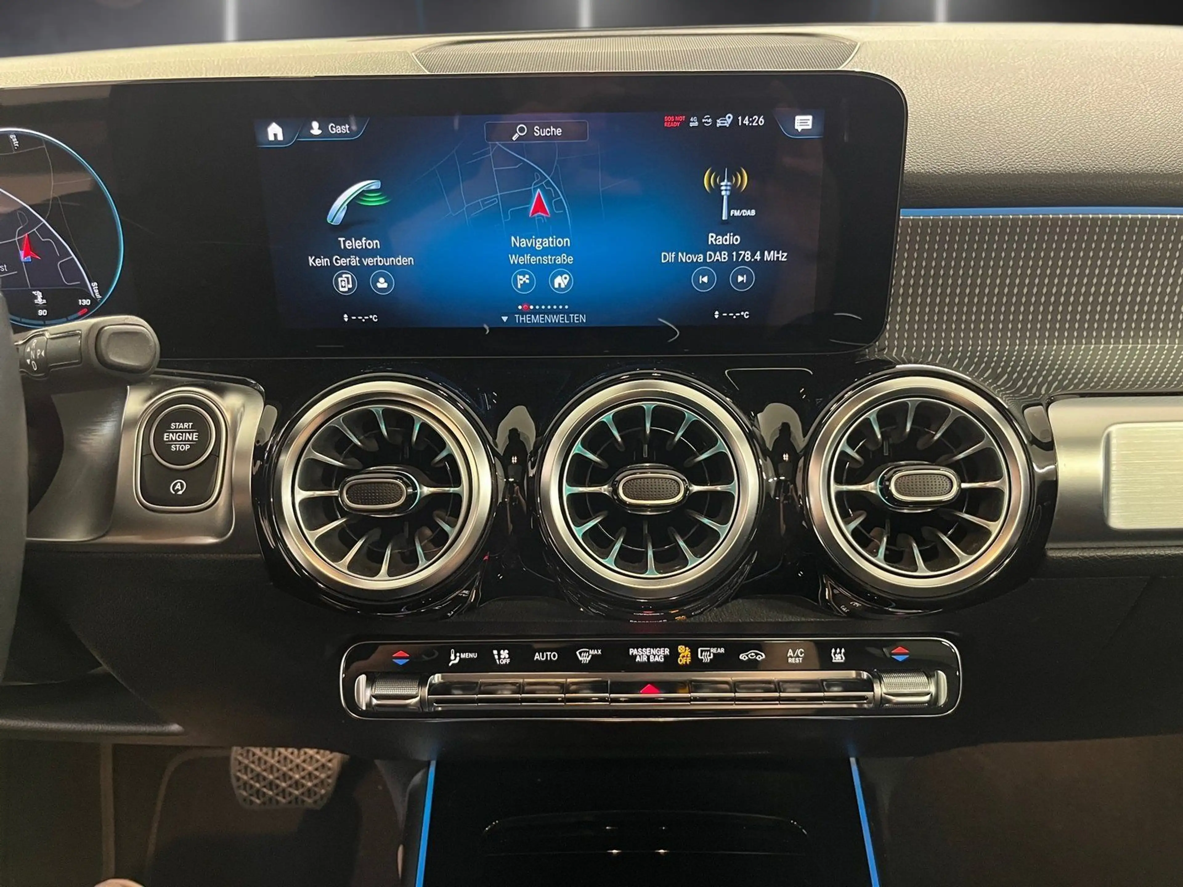 Mercedes-Benz GLB 220 d Progr*360*Distr*Panorama*Standh*Multib — photo 9