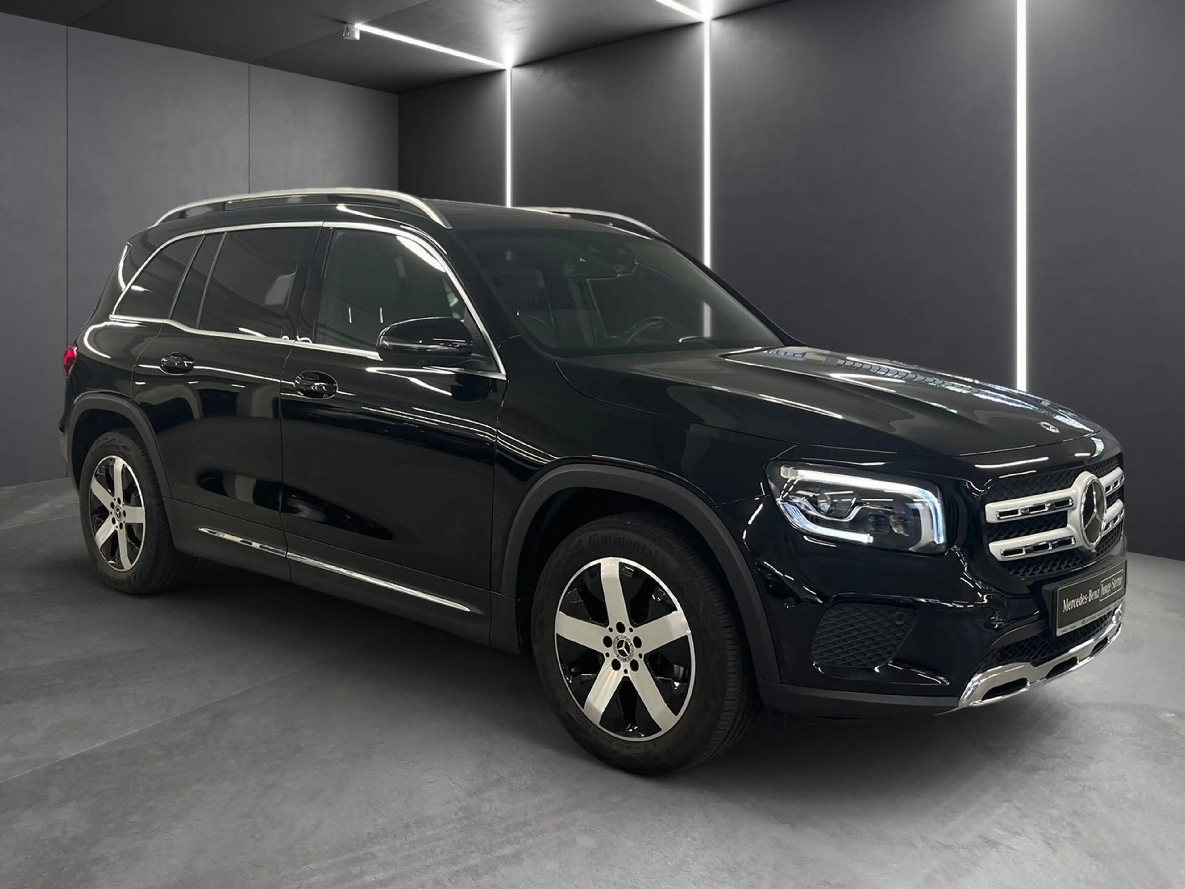 Mercedes-Benz GLB 220 d Progr*360*Distr*Panorama*Standh*Multib — photo 2