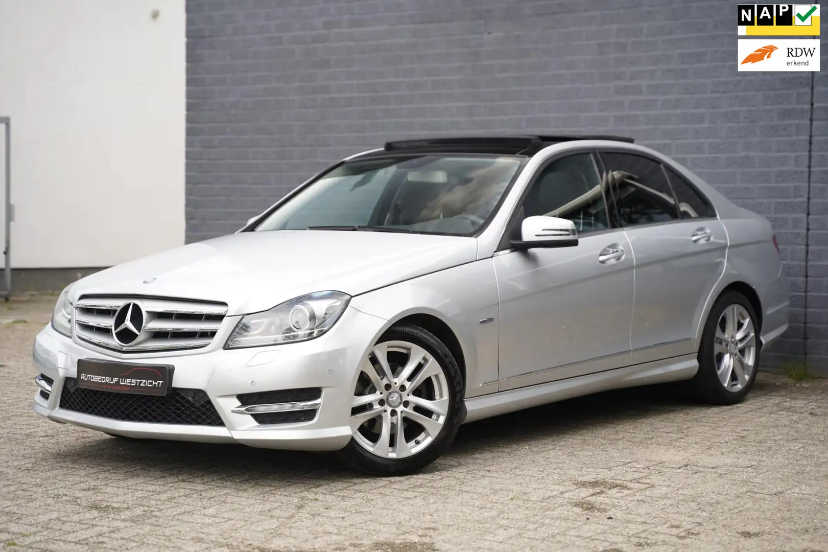 Mercedes-Benz C 200 Avantgarde AMG pakket, Vol opties! Zilver - 1