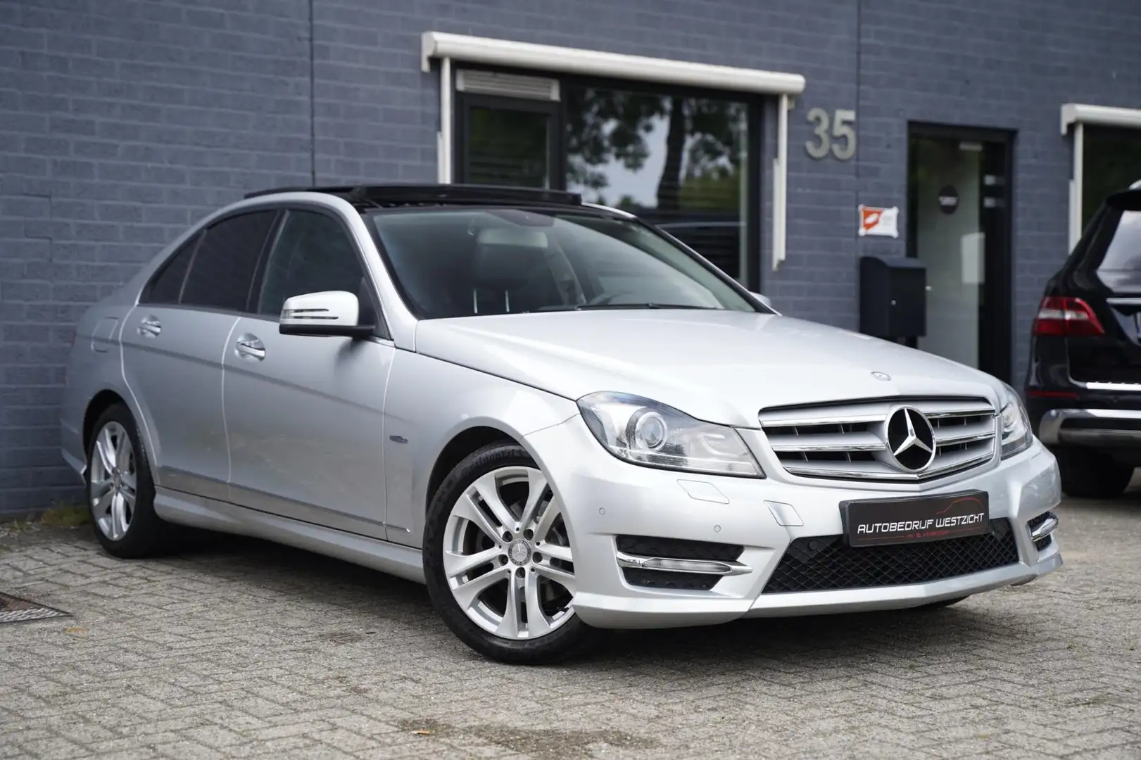 Mercedes-Benz C 200 Avantgarde AMG pakket, Vol opties! Zilver - 2