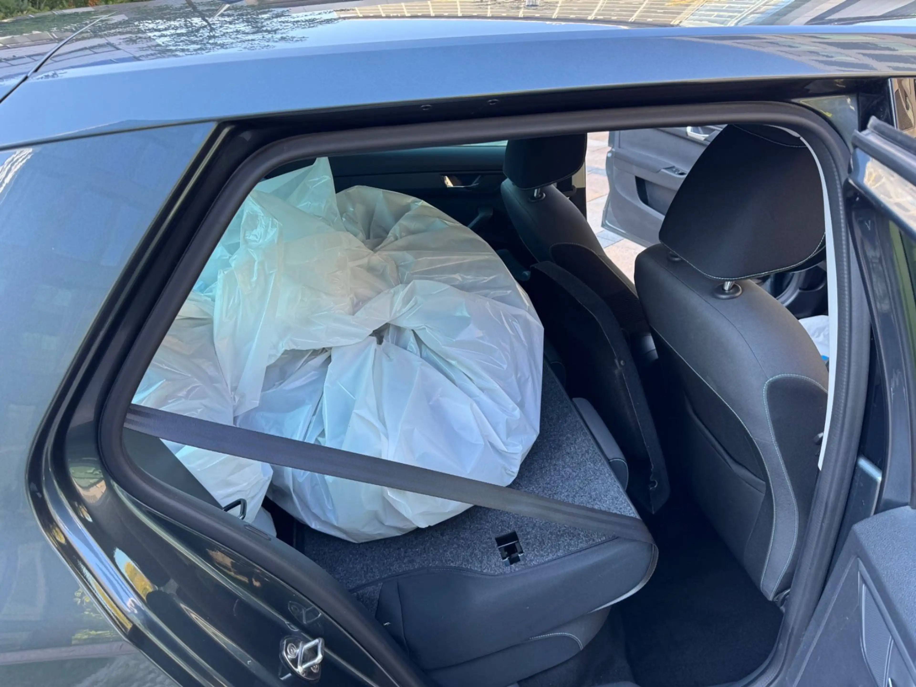 Skoda Fabia 1.2 TSI Joy Tüv u. Insp. neu !!!! Garntie — photo 21