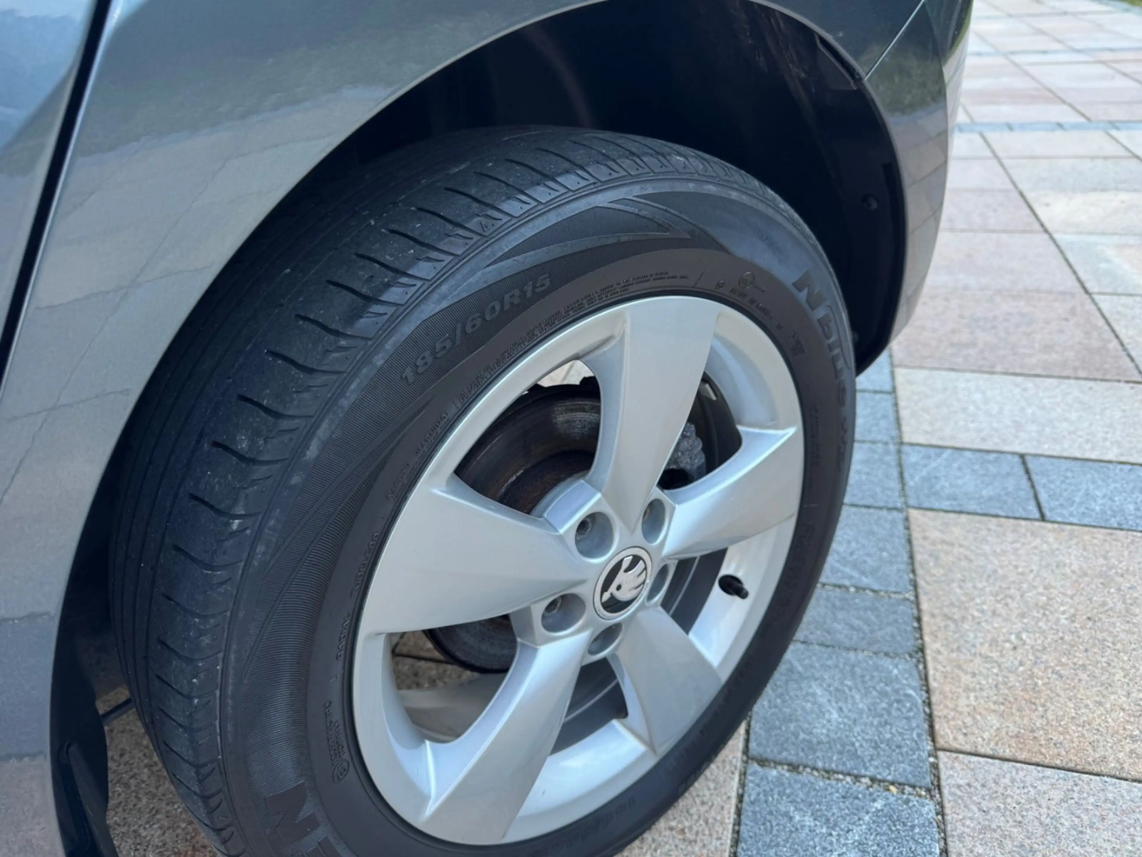 Skoda Fabia 1.2 TSI Joy Tüv u. Insp. neu !!!! Garntie — photo 11