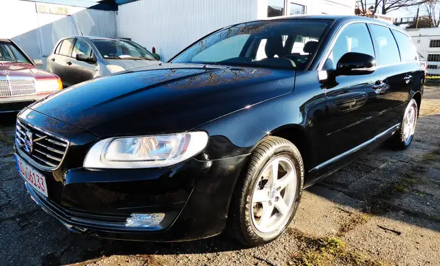 Volvo V70 Kombi Kinetic AHZV/Klimaaut./Alu/ZR. Neu/Eu6