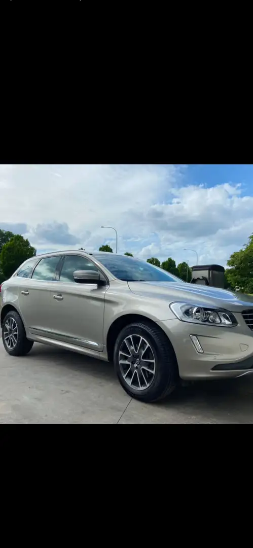 Volvo XC60 D4 AWD Geartronic Kinetic - 1