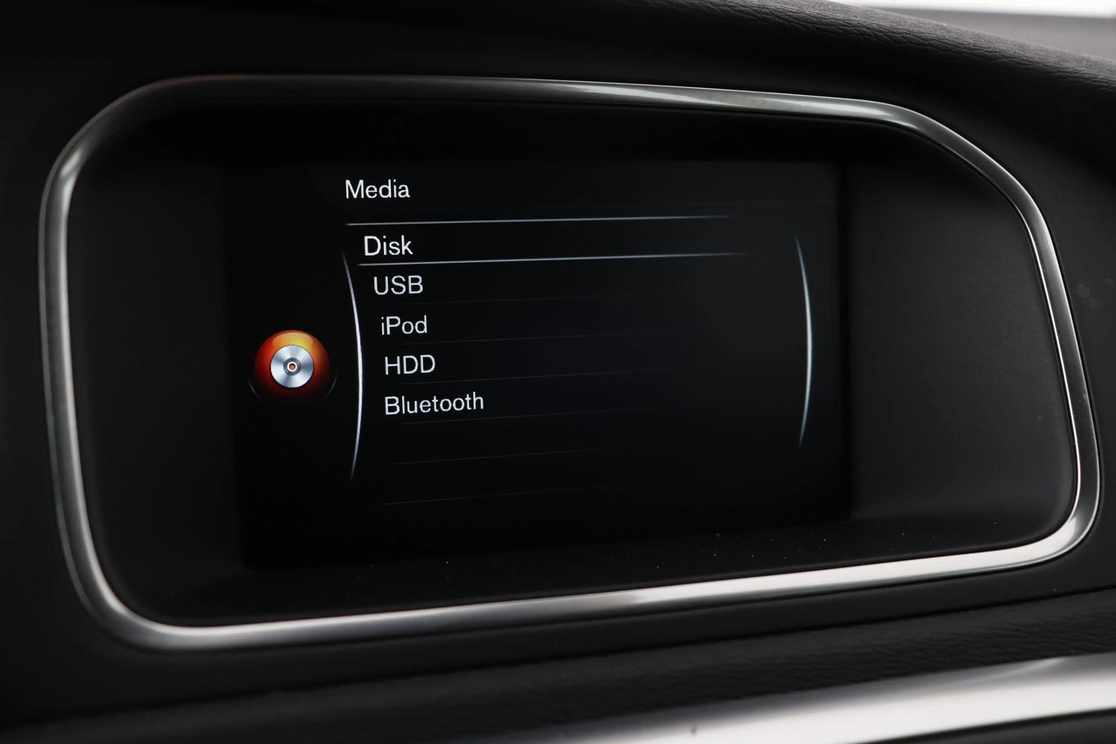 Volvo V40 2.0 D3 Momentum | Trekhaak | ACC | BLIS | Standkac — photo 26