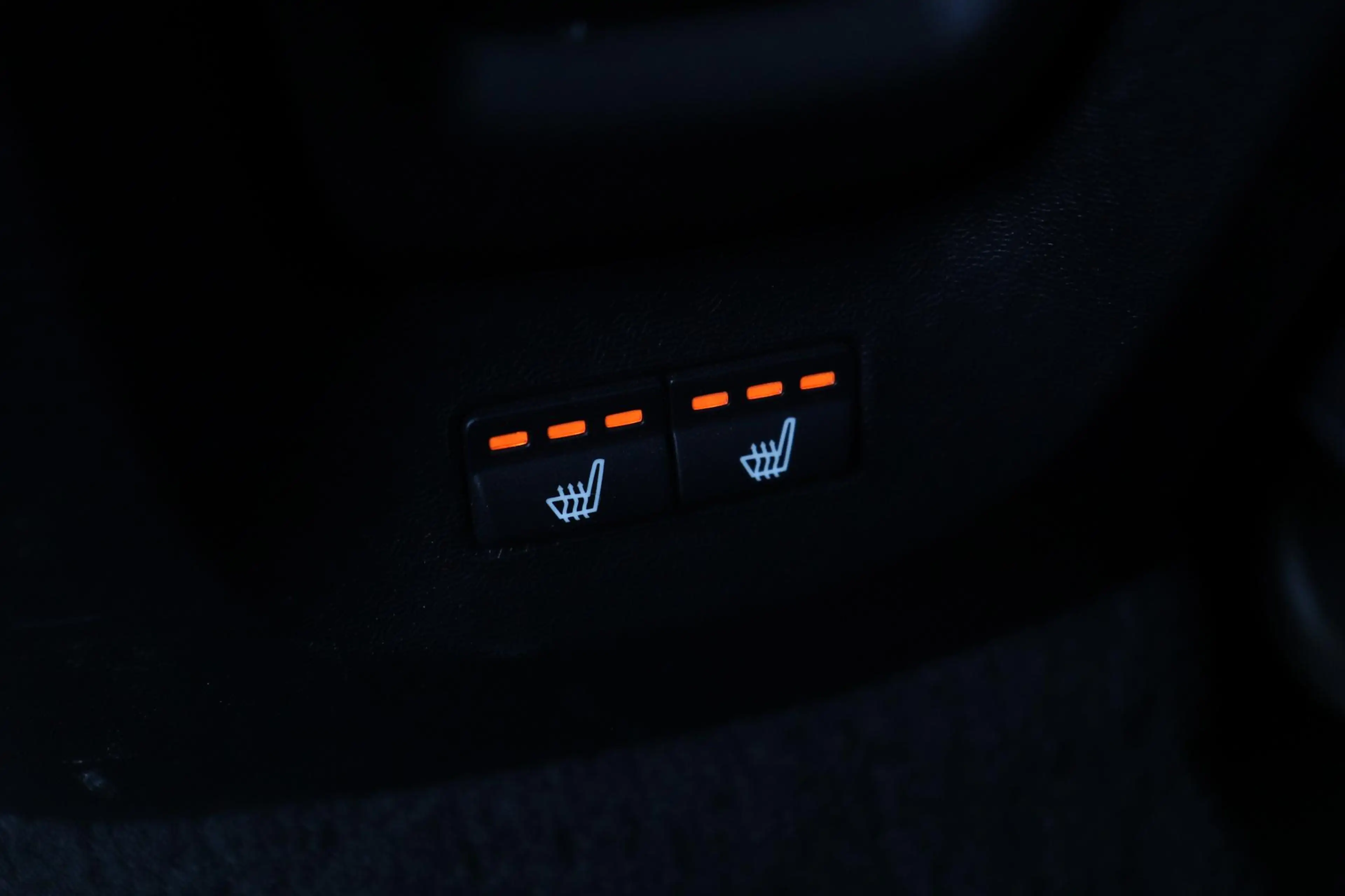 Volvo V40 2.0 D3 Momentum | Trekhaak | ACC | BLIS | Standkac — photo 40