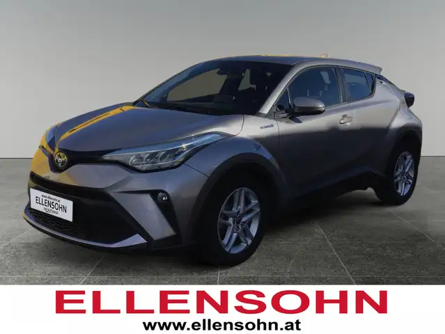 Toyota C-HR 1,8 l Hybrid 4x2, Center, CVT   8-fach bereift!