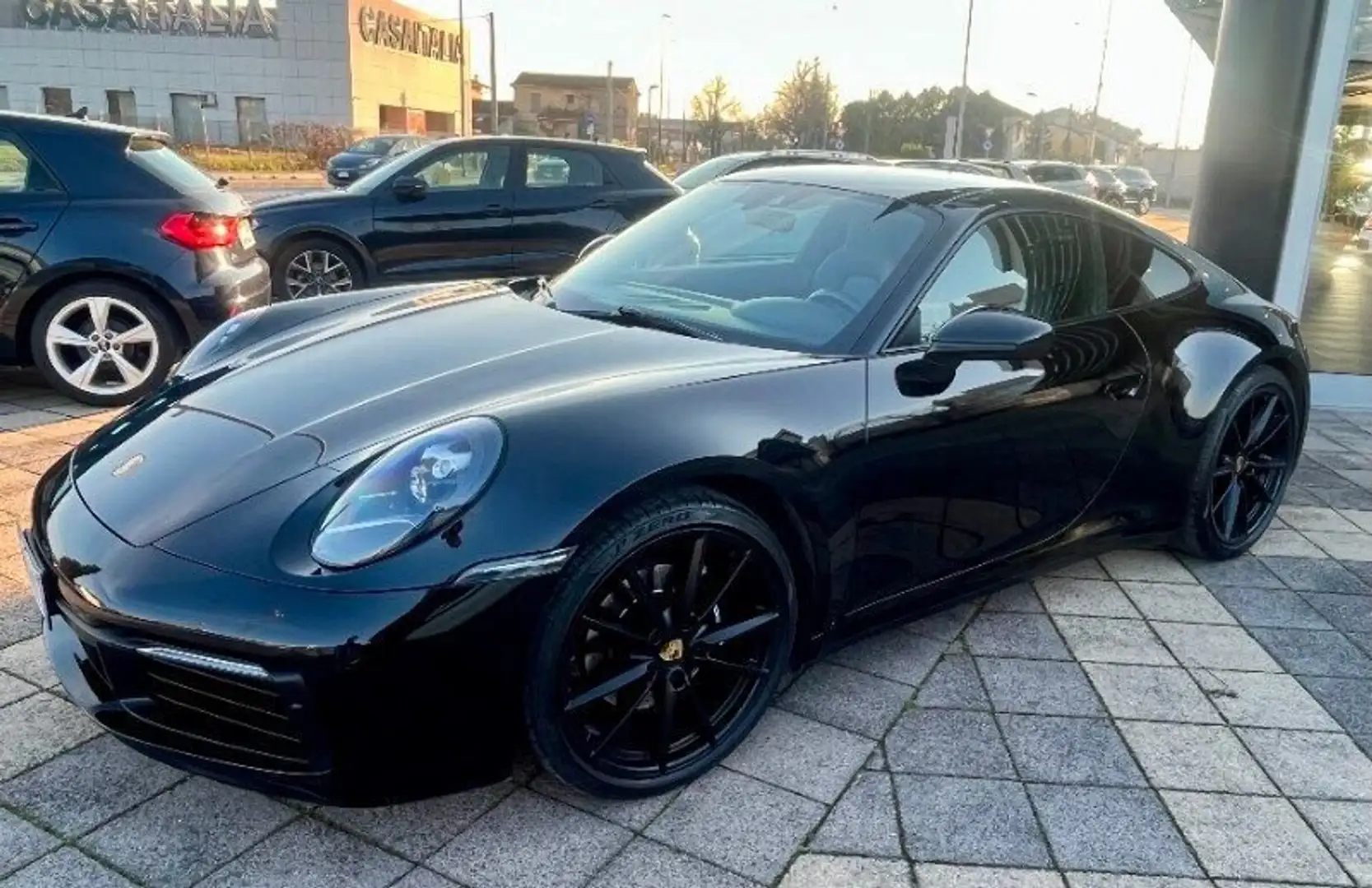 Porsche 992 911 Carrera Nero - 1