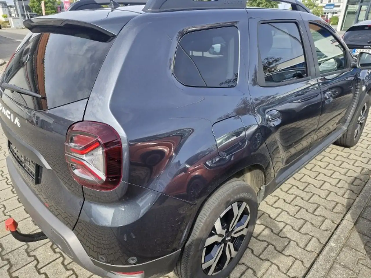 Dacia Duster 1,3 TCe 130 Journey,AHK, Kamera; Navi 8-fach bere — photo 2