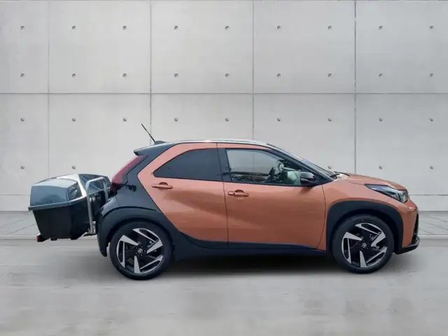 Toyota Aygo X view 4