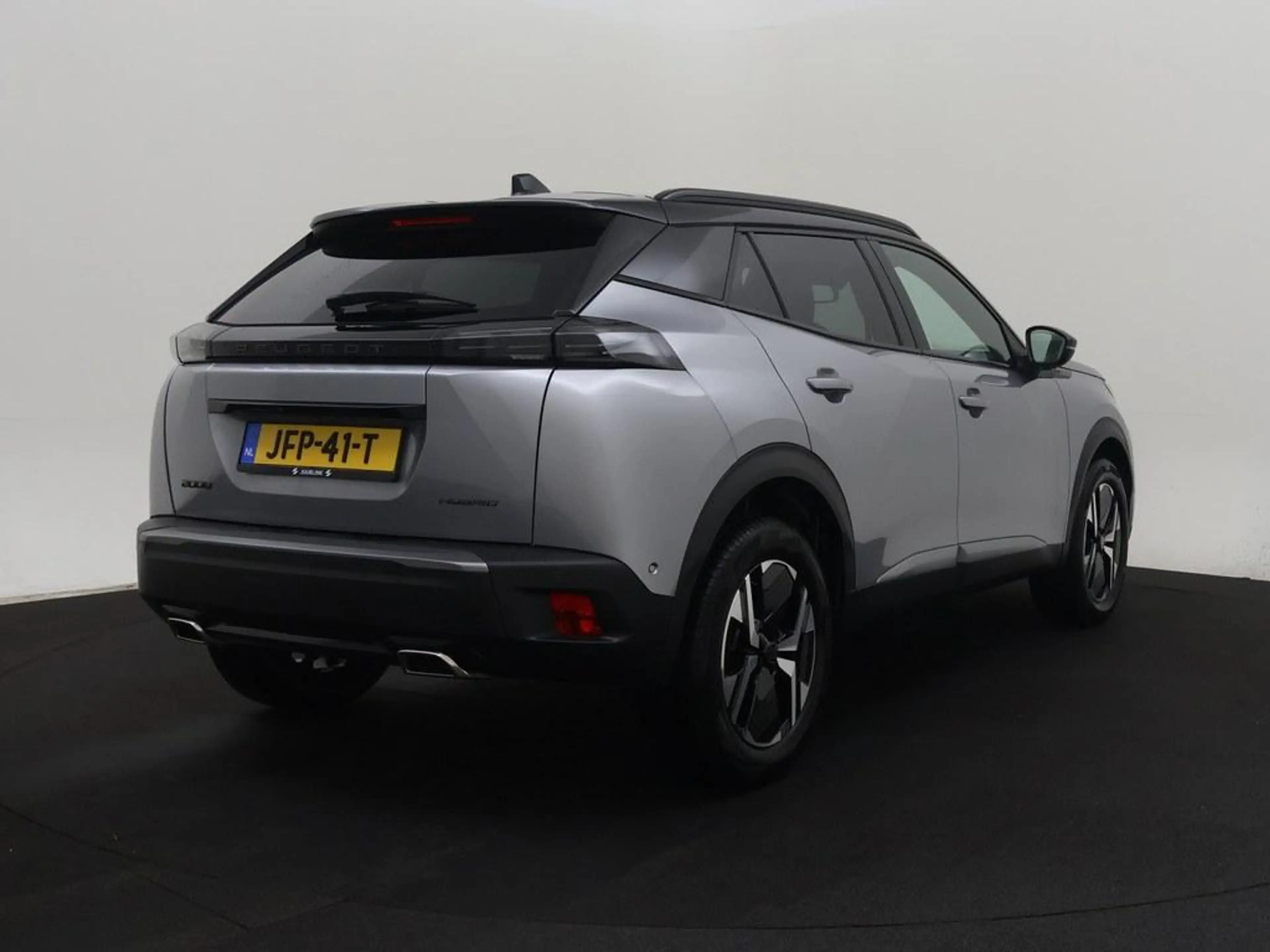 Peugeot 2008 1.2 Hybrid 145 GT 360.Camera/Ad.Cruise/Led.Matrix/ — photo 2