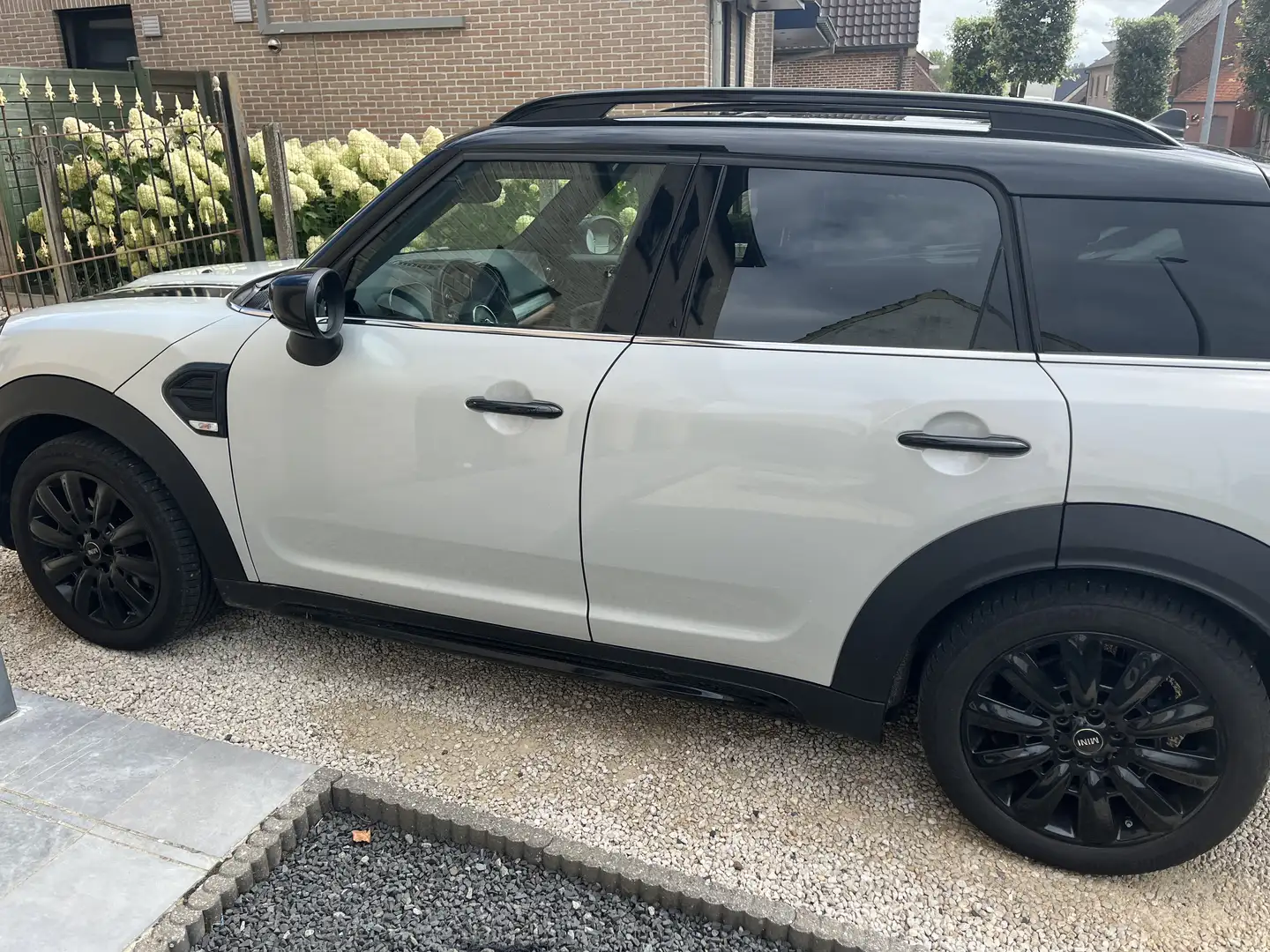 MINI Countryman C Білий - 2