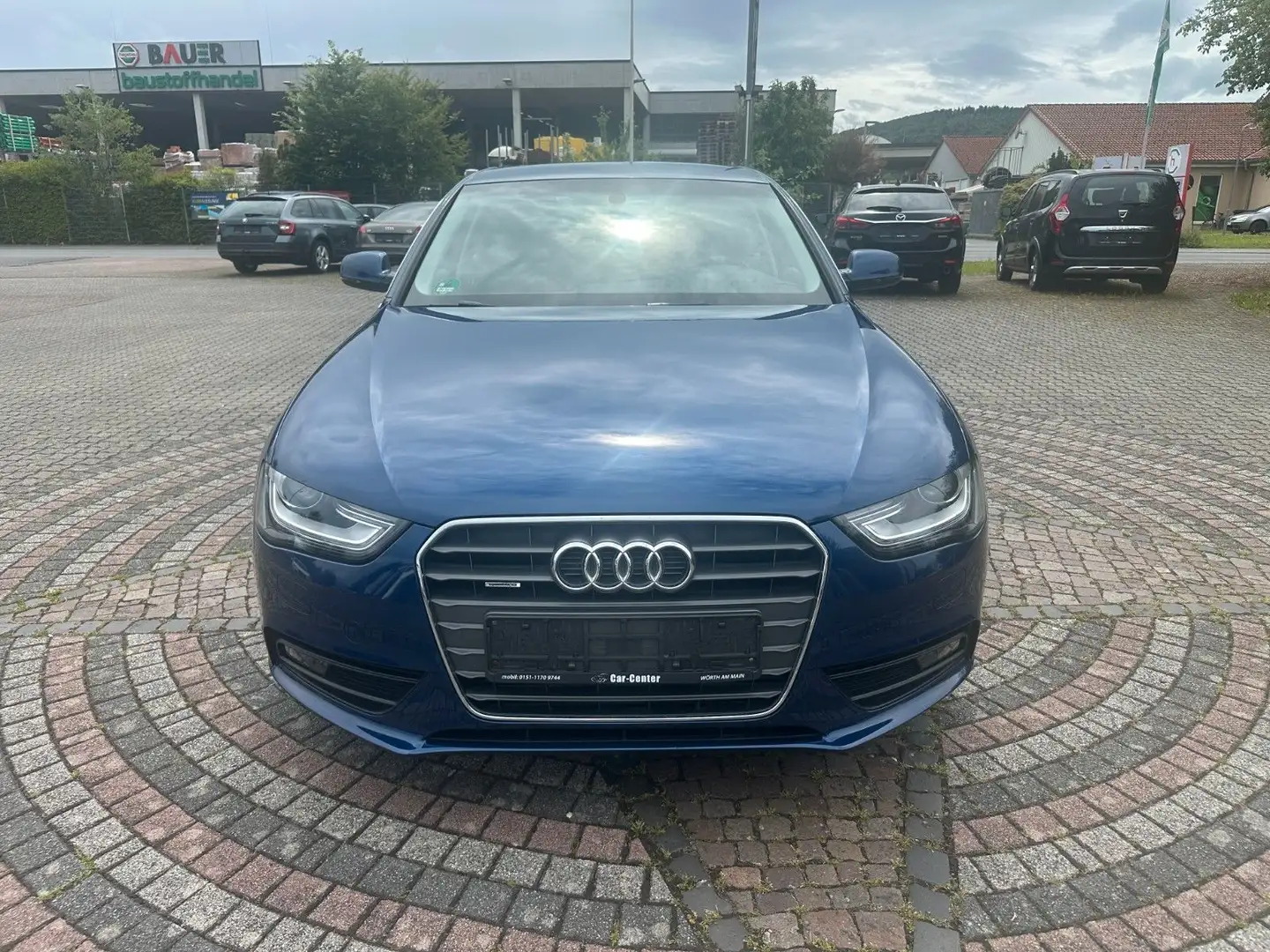 Audi A4 Lim. Ambition quattro Xenon,Standheizung,AHK Azul - 2
