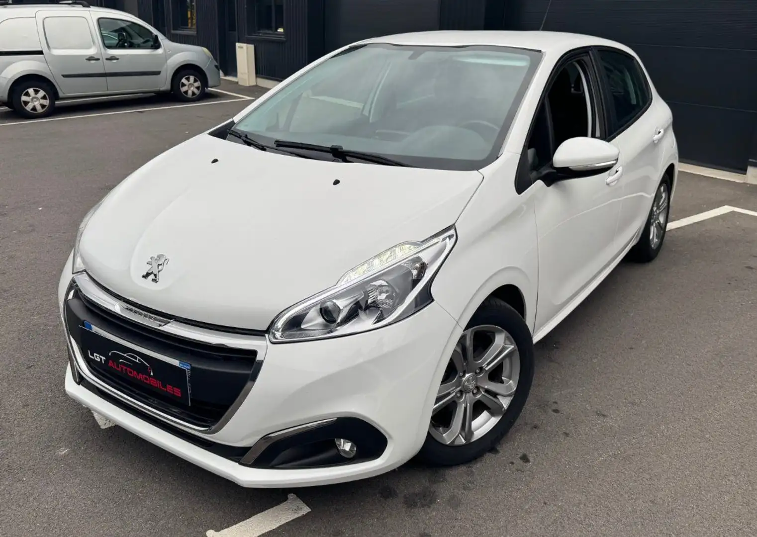 Peugeot 208 1.5 BlueHDi 100ch E6.c Active 5p Blanc - 2