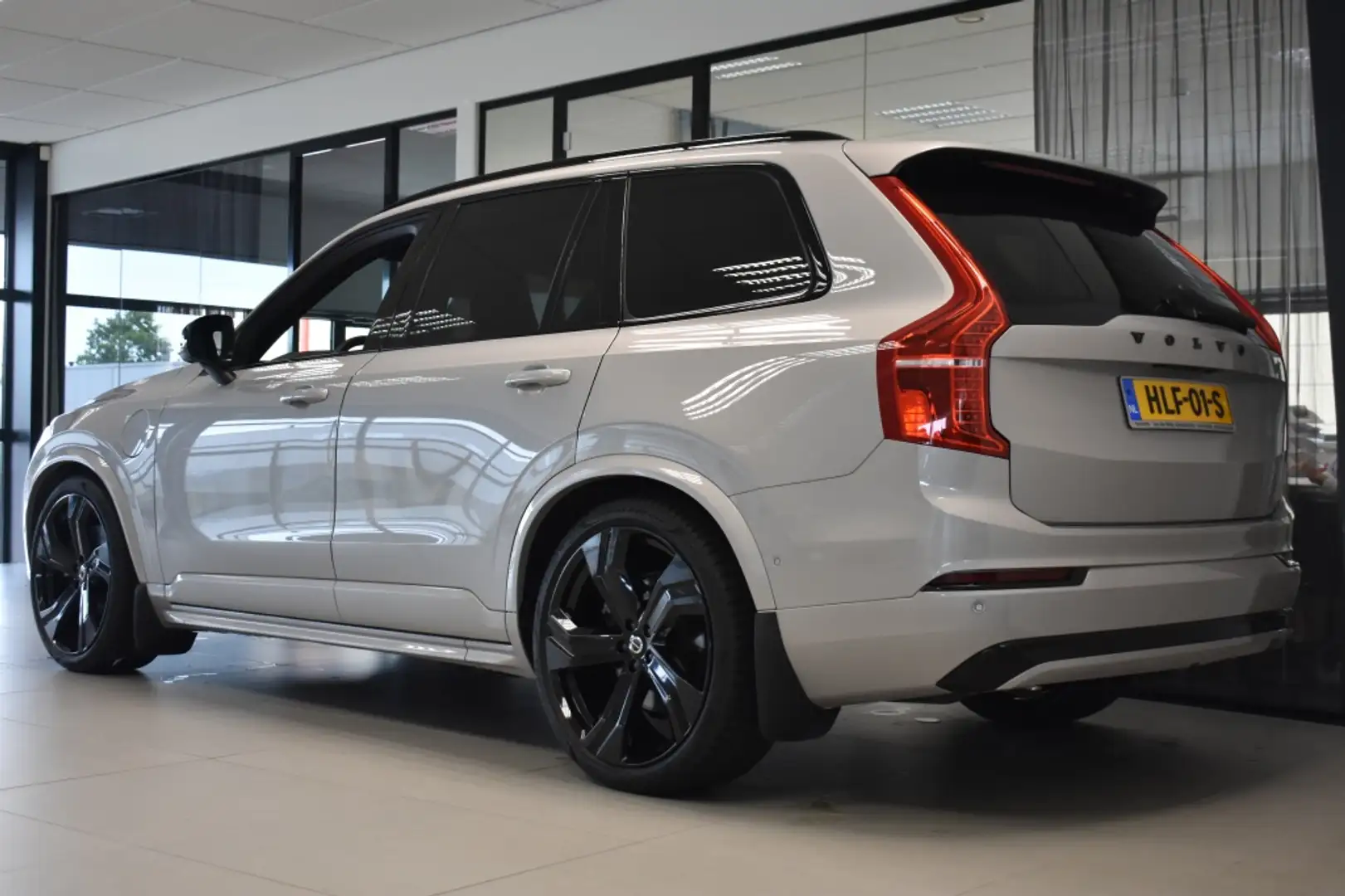 Volvo XC90 T8 455PK AWD Ultimate Dark | Bowers & Wilkins | Tr Gris - 2
