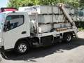 Mitsubishi Canter Fuso 7C15 Absetzer inkl. 3 Mulden Weiß - thumbnail 3