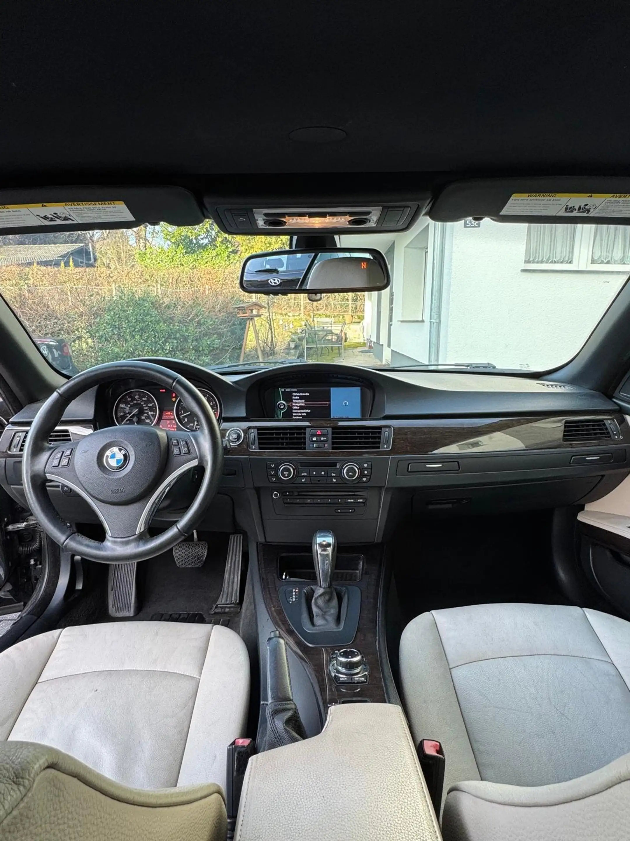 BMW 335 335i Cabrio Aut. — photo 10