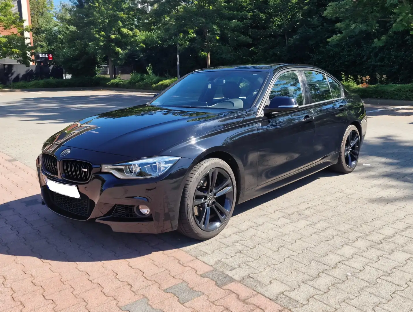BMW 328 Sport Line, TÜV und Allwetterreifen Neu! Чёрный - 1