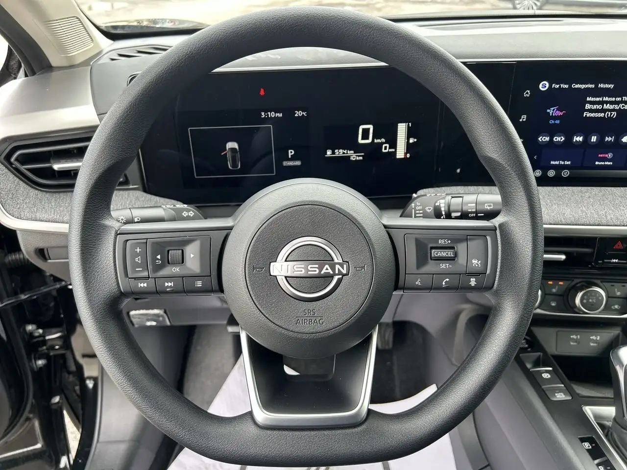 Nissan Kicks снимка Nissan Kicks