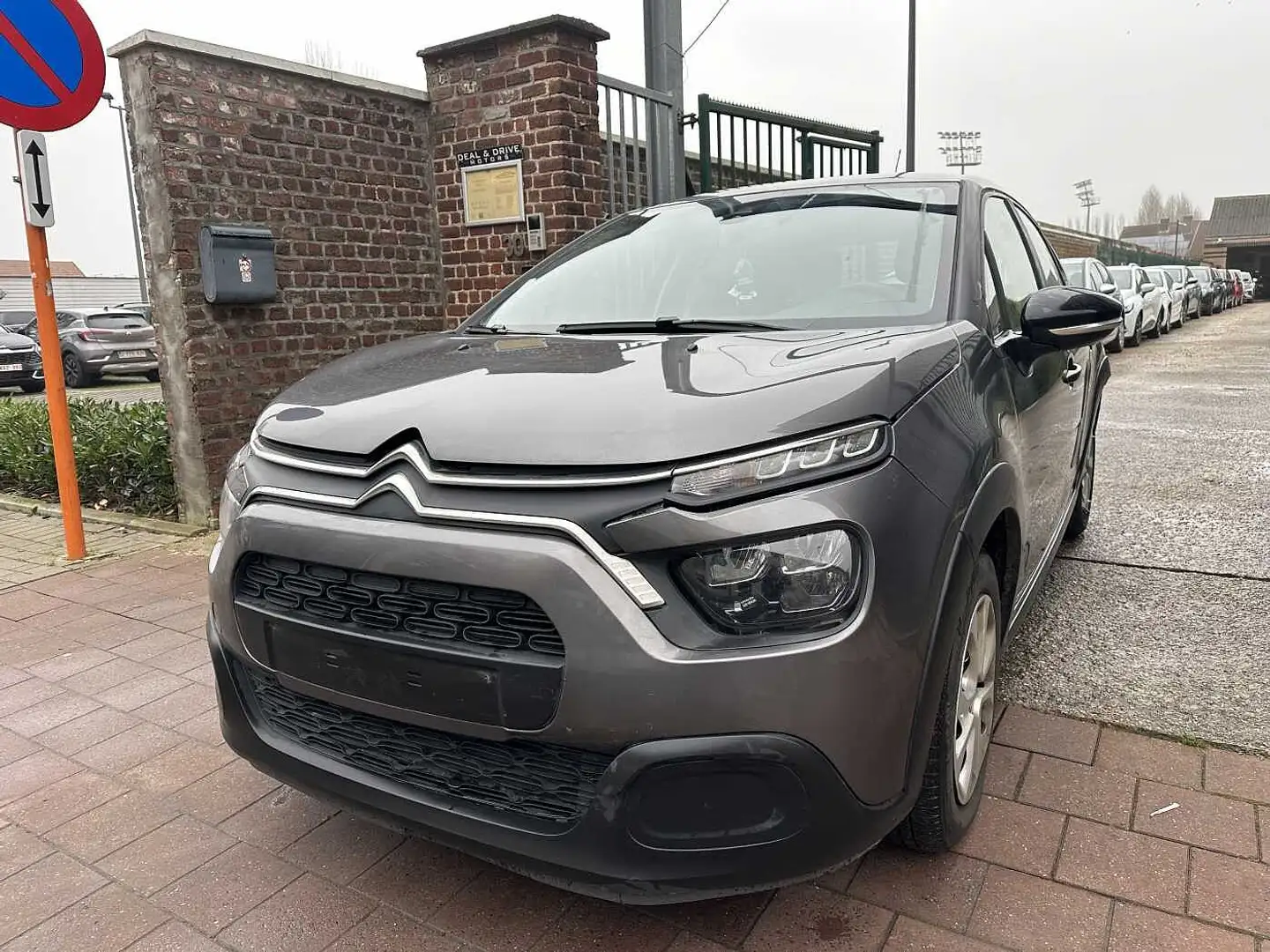 Citroen C3 1.2I MET 42DKM HANDELAARS & EXPORT Gris - 1