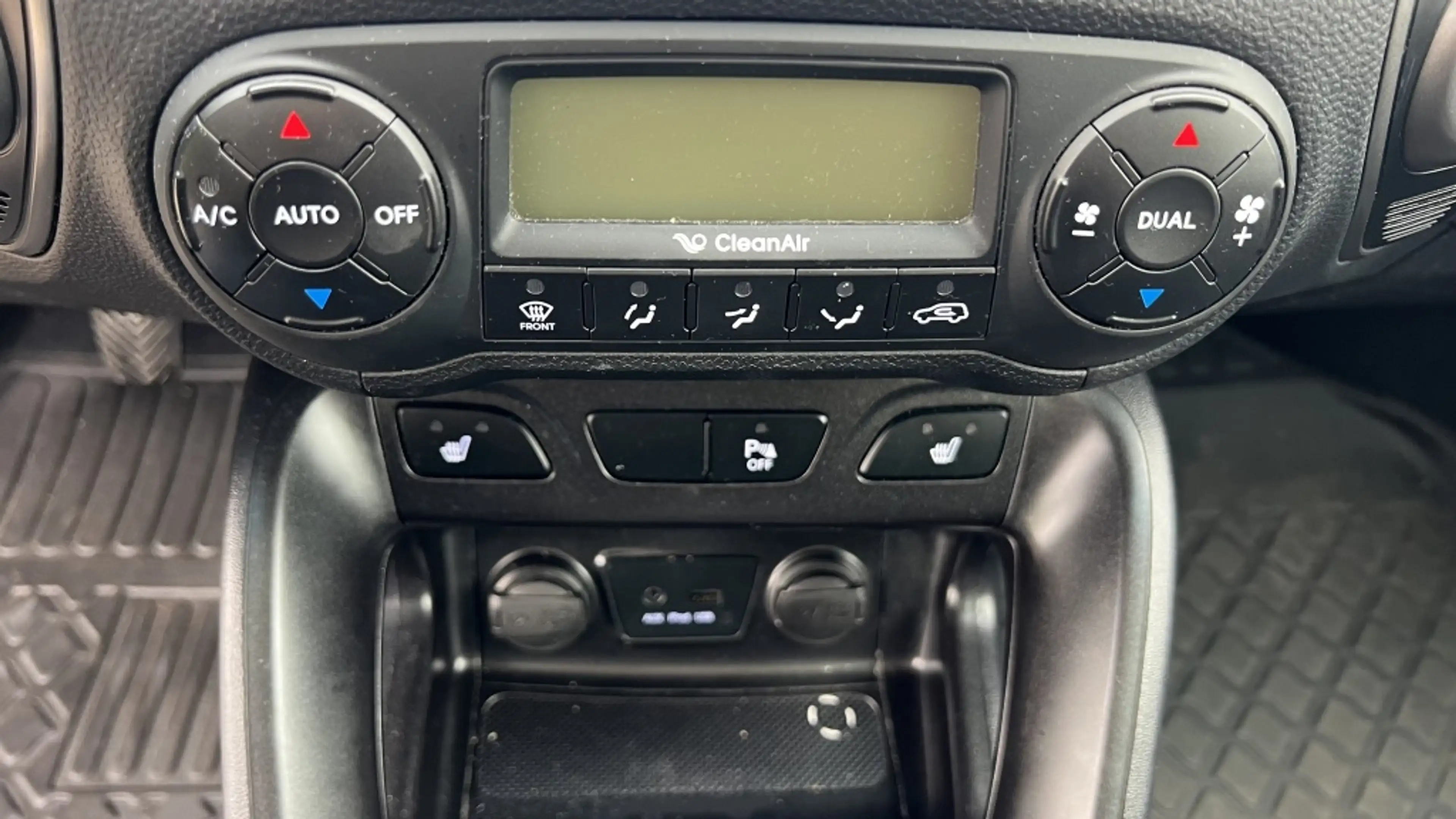 Hyundai iX35 1.6i GDI i-Catcher — photo 13