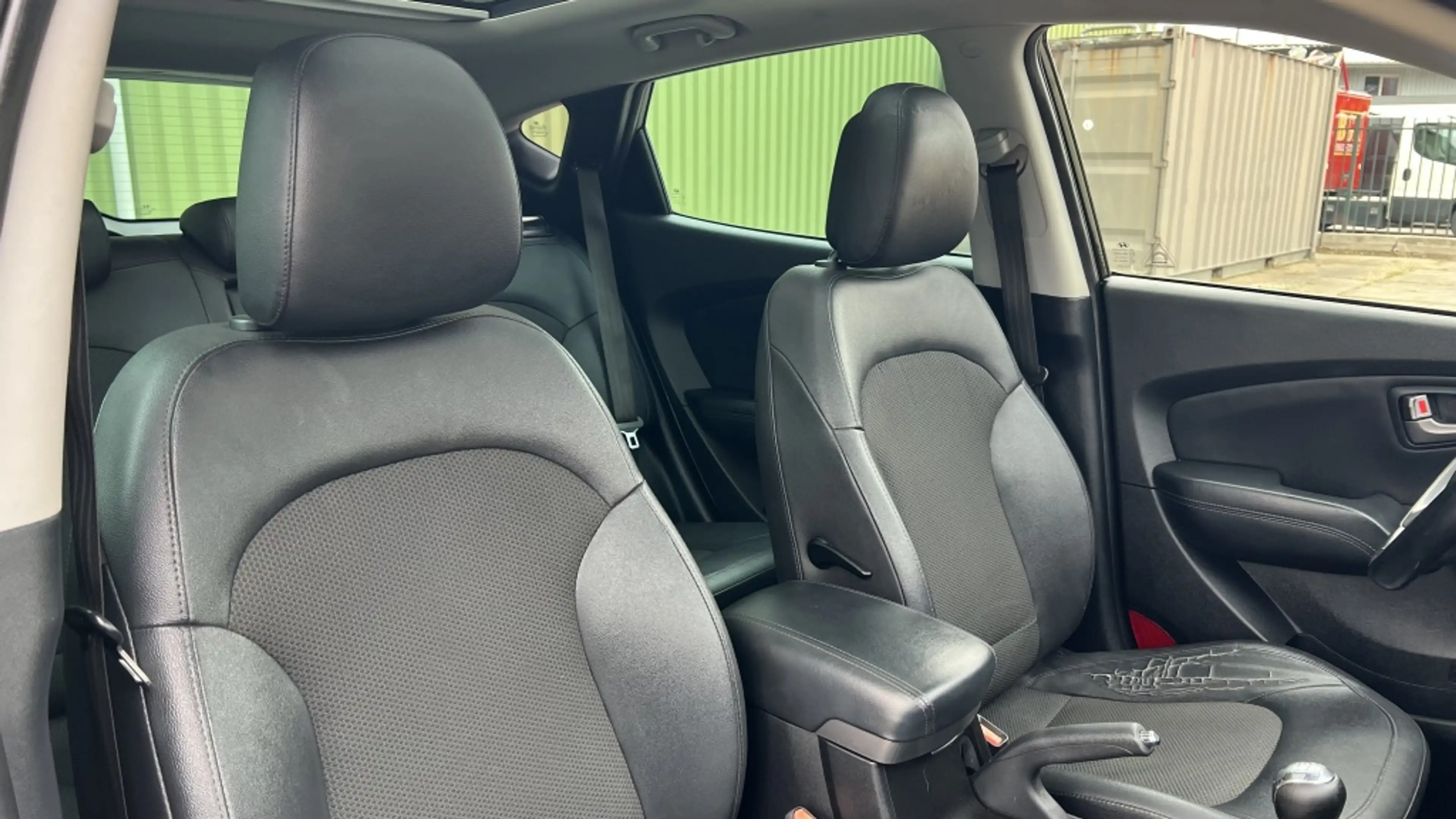 Hyundai iX35 1.6i GDI i-Catcher — photo 14