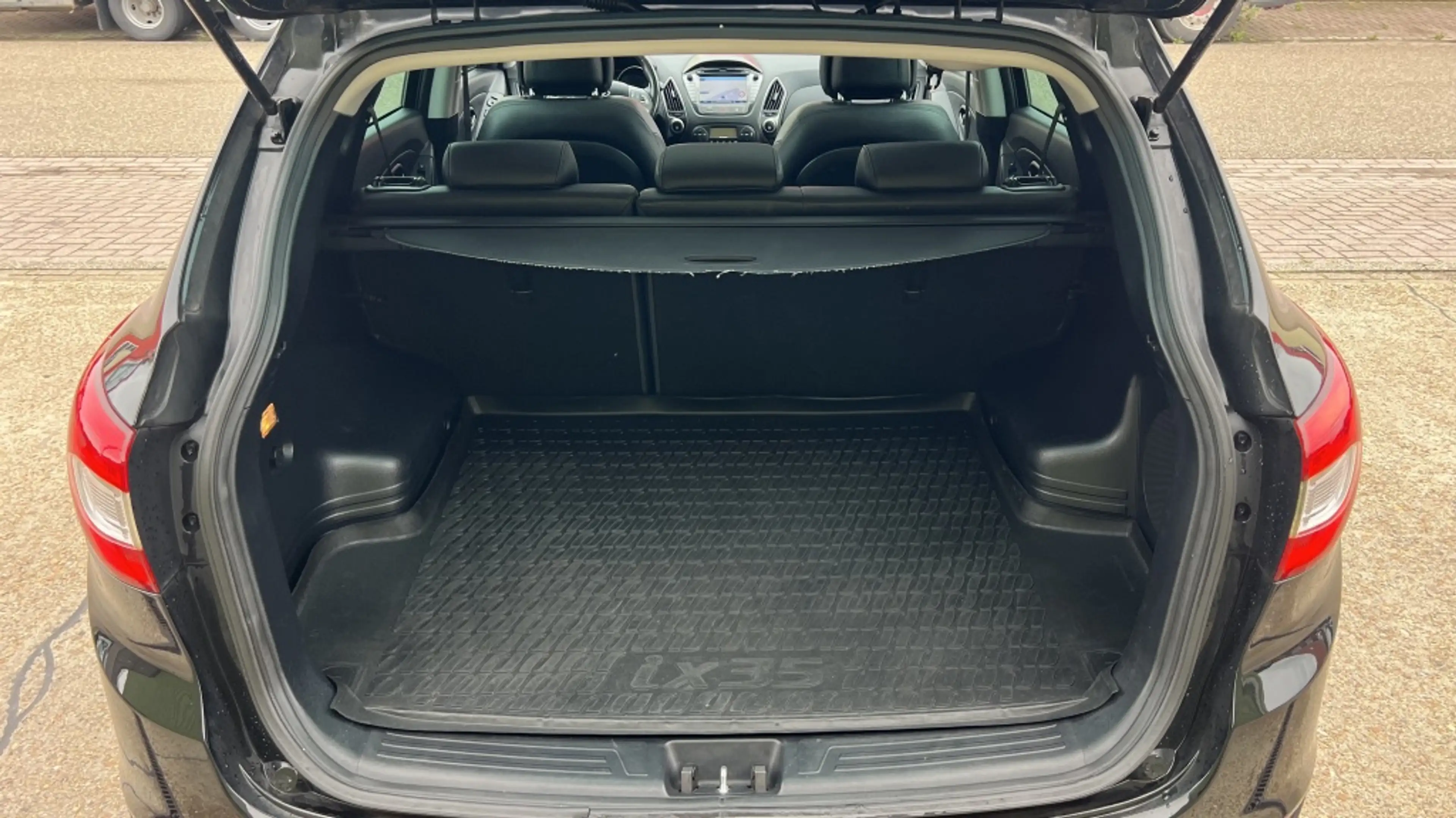 Hyundai iX35 1.6i GDI i-Catcher — photo 17