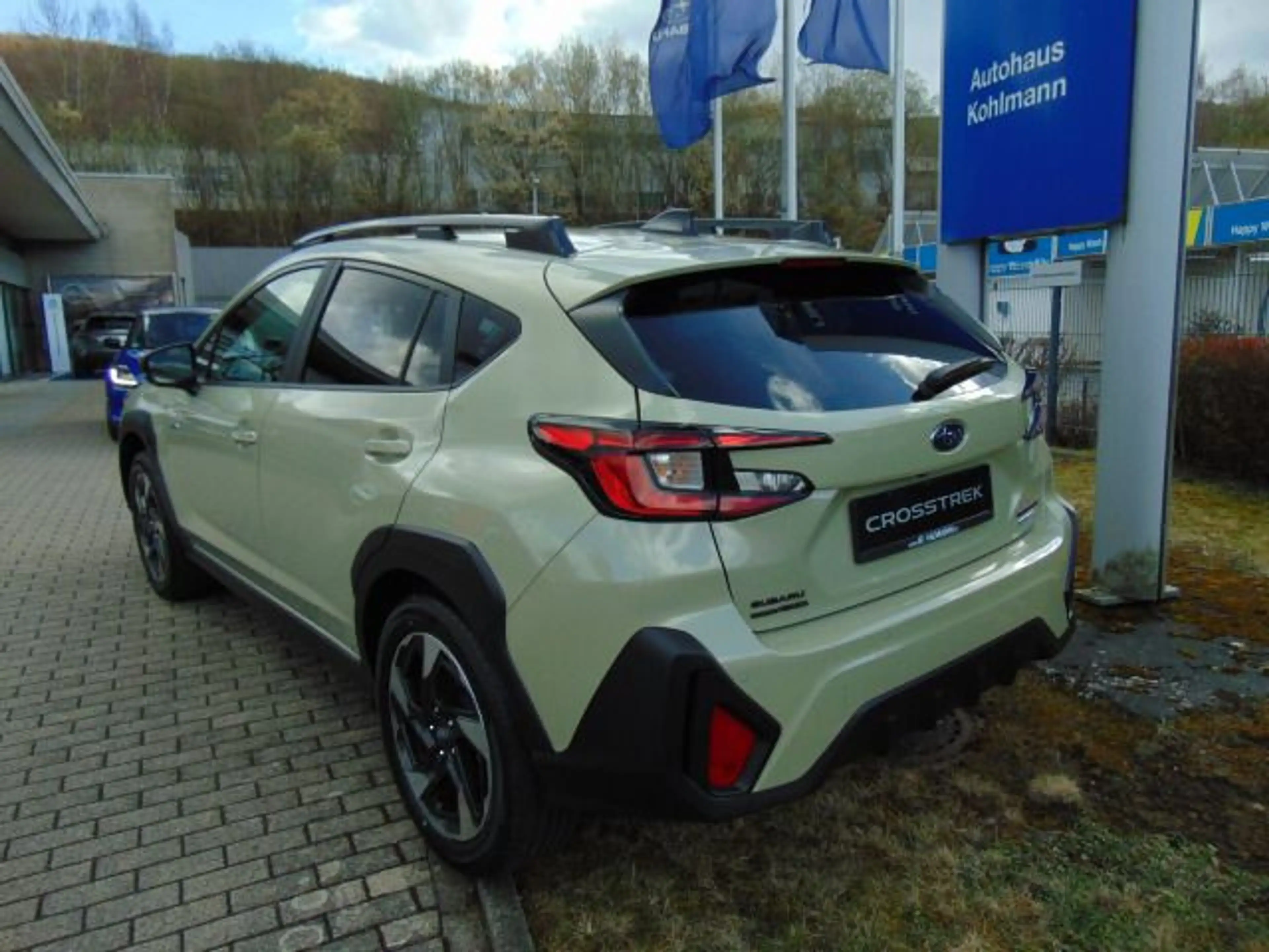 Subaru Crosstrek 2.0ie e-BOXER Platinum Lineart, Leder — photo 2