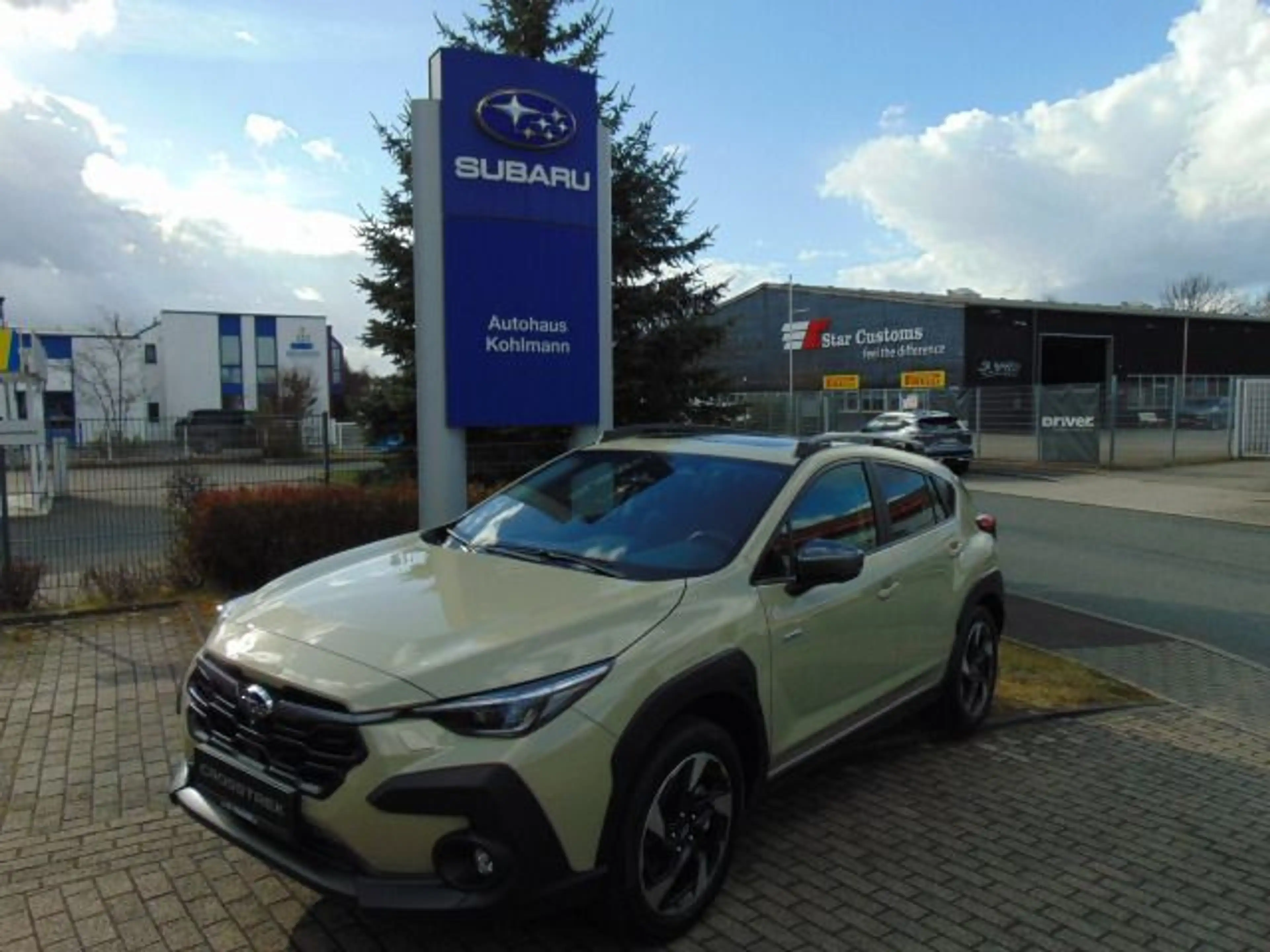 Subaru Crosstrek 2.0ie e-BOXER Platinum Lineart, Leder