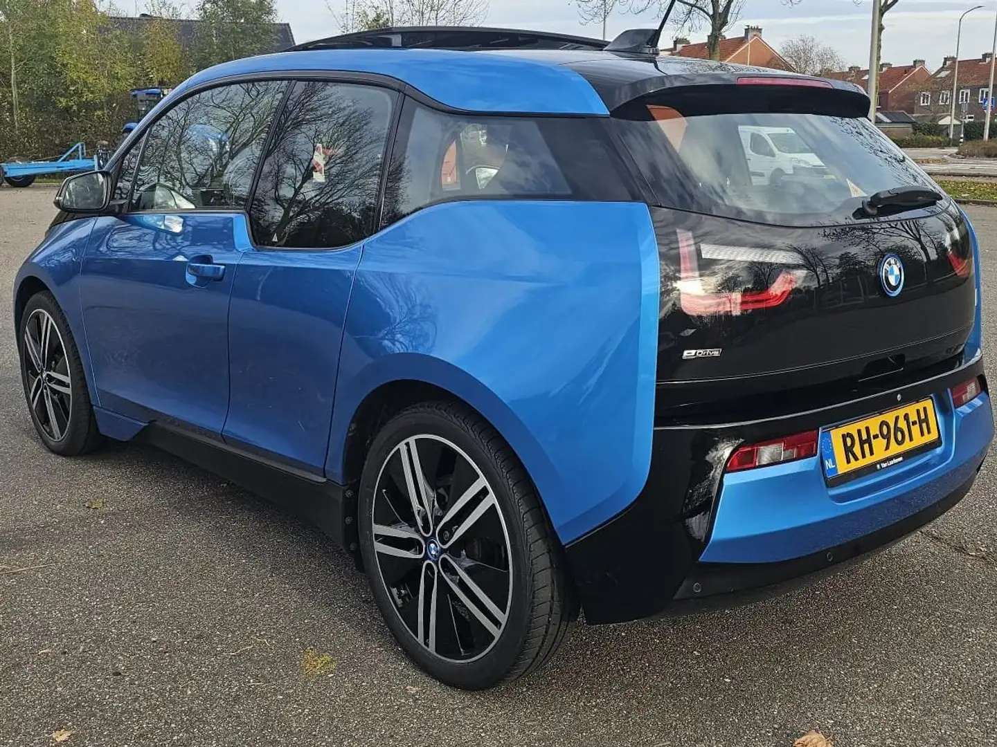 BMW i3 i3 94Ah 33kWh leer/schuifdak/Harman Kardon Albastru - 2