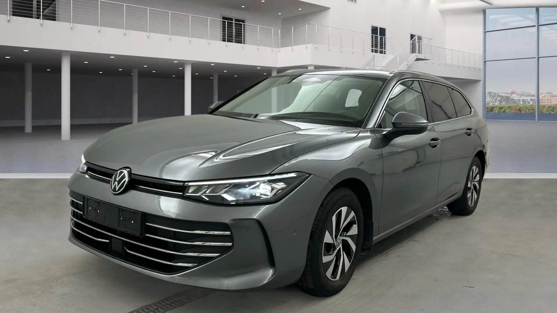 Volkswagen Passat Variant 1.5 eTSI Business AHK Standhzg 4xSHZ Massage NAVI Grijs - 1