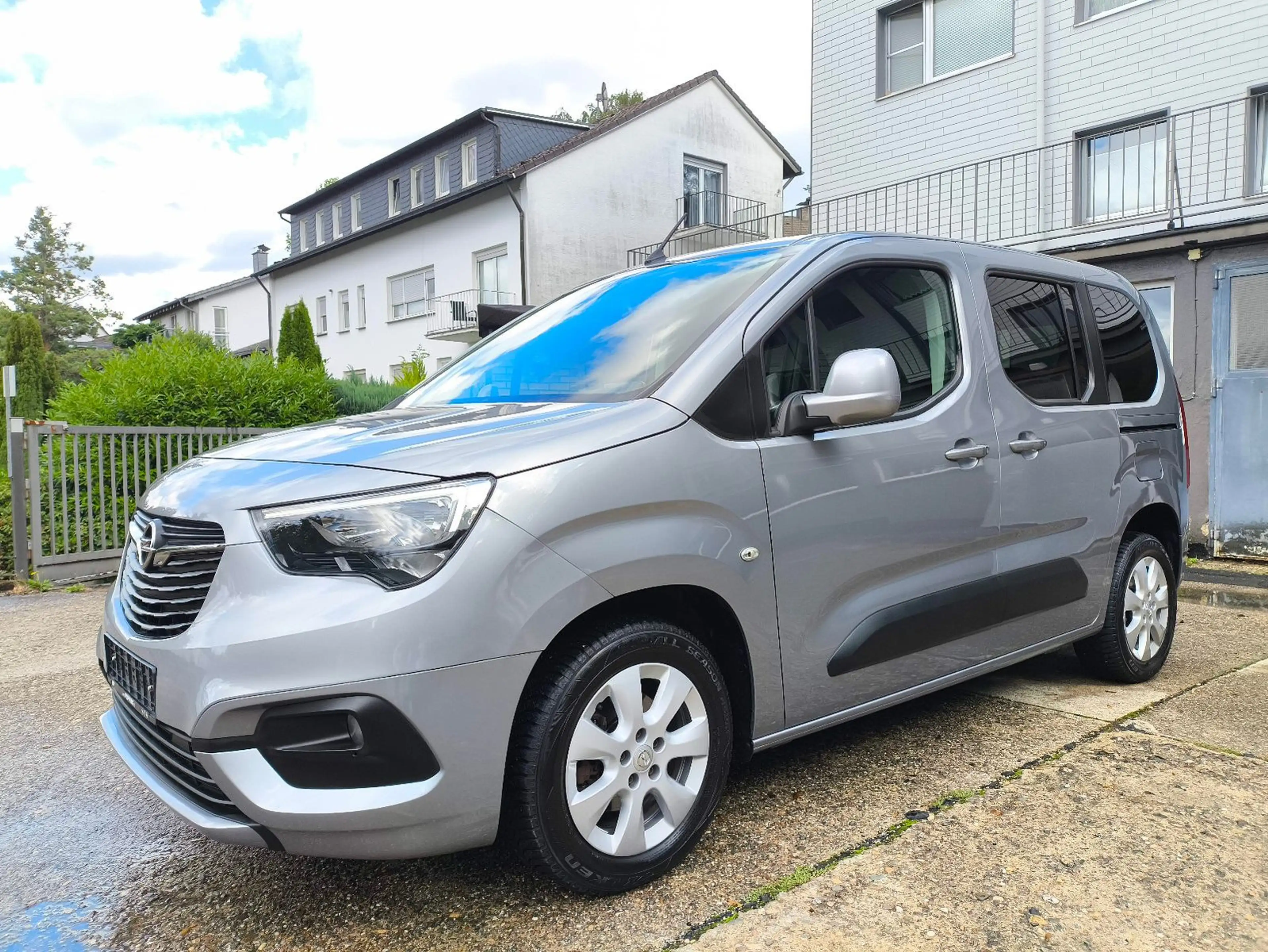 Opel Combo Life Kamera*navi*AHK * — photo 3