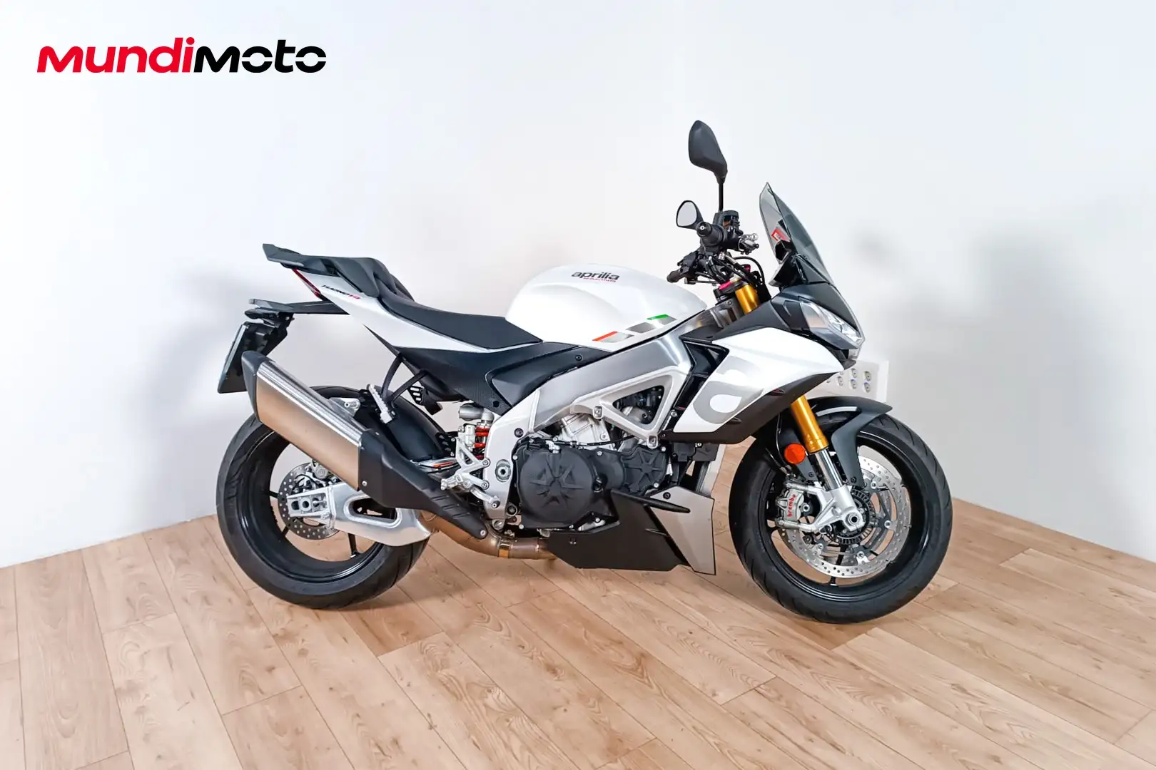 Aprilia Tuono - 1