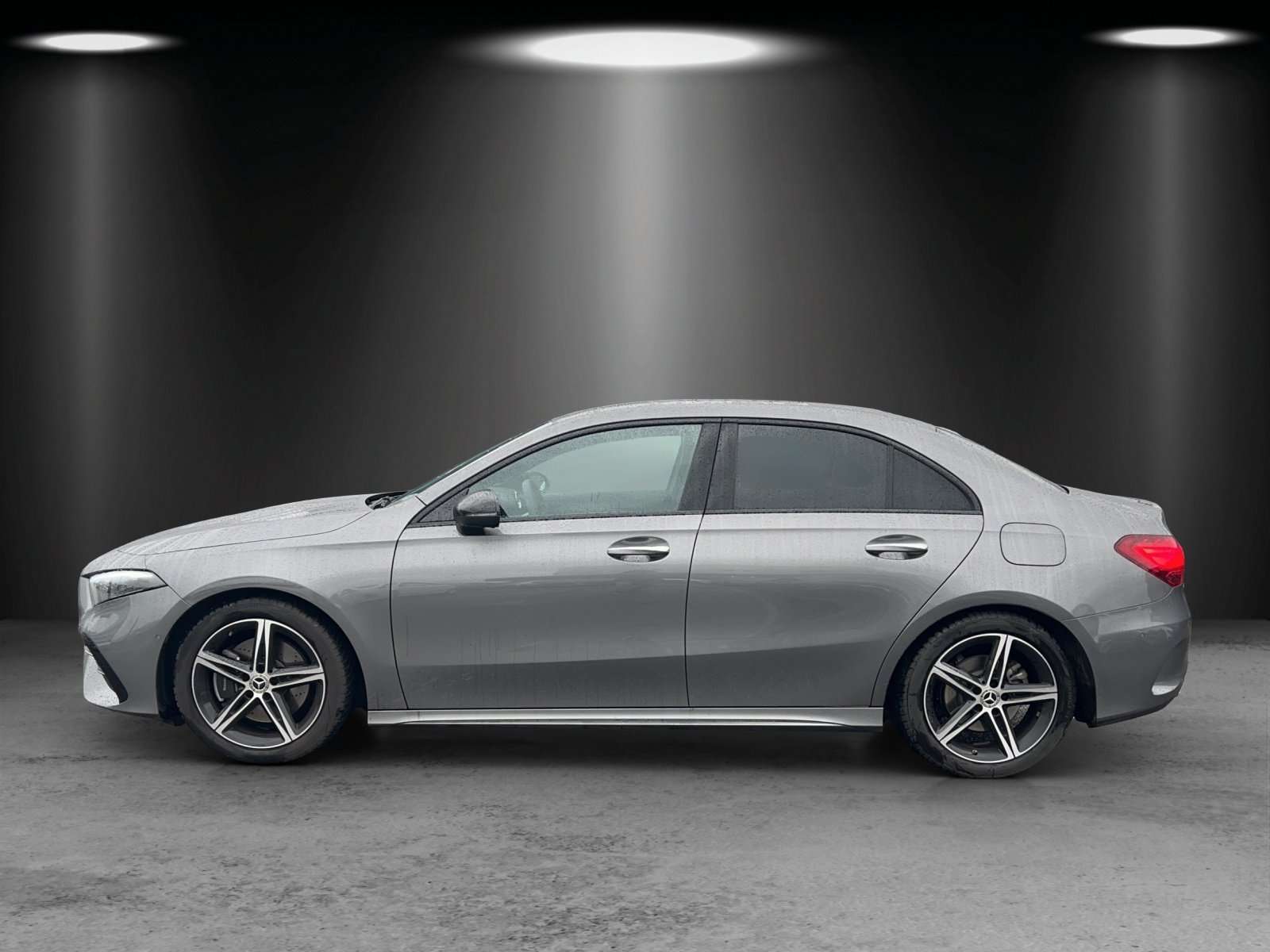 Mercedes-Benz A 220