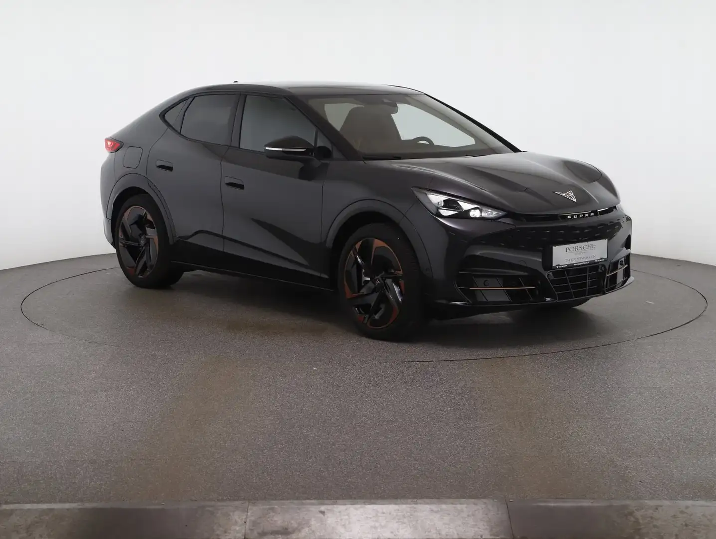 CUPRA Tavascan VZ Adrenaline 4Drive250kW/340PS Grau - 2