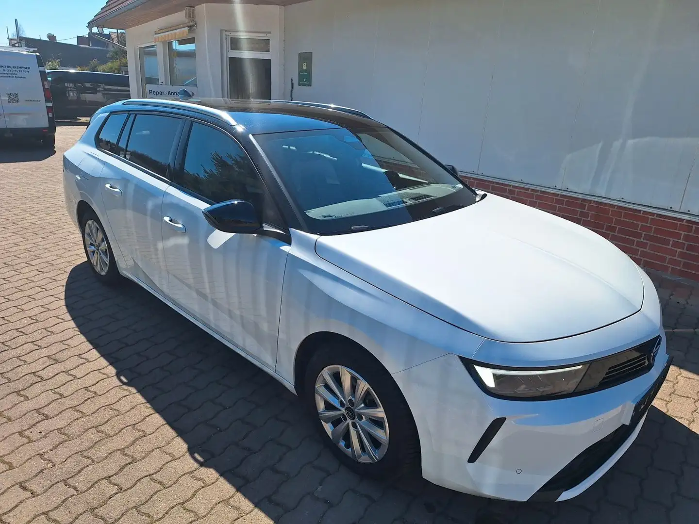 Opel Astra L Sports Tourer Elegance Weiß - 1