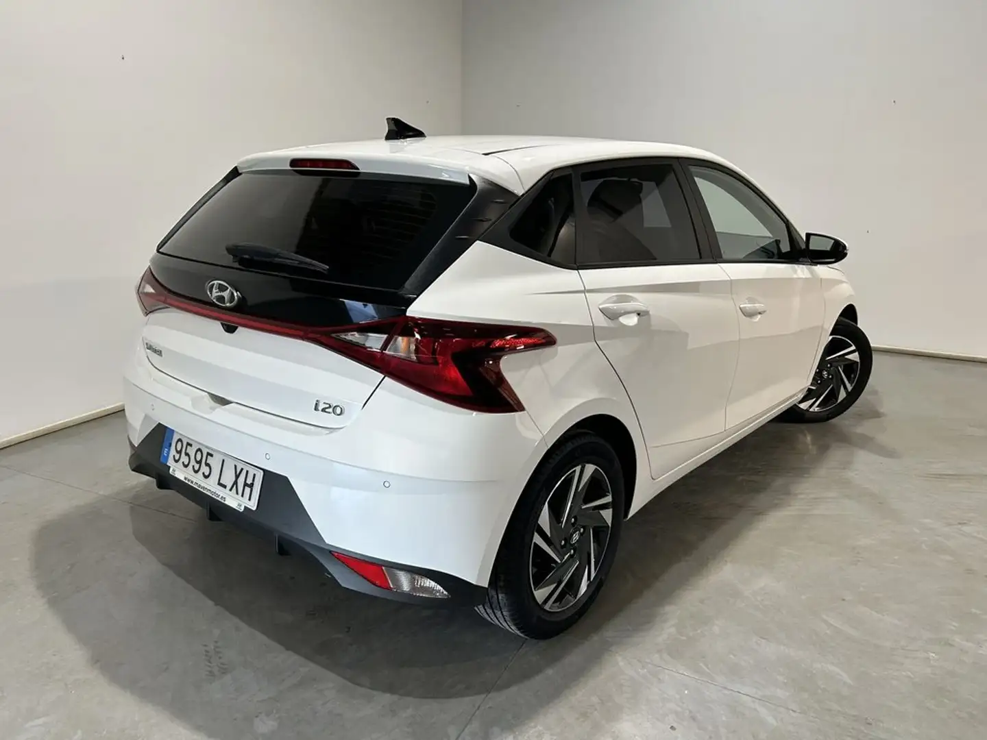 Hyundai i20 1.2 MPI Essence Blanco - 2
