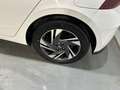 Hyundai i20 1.2 MPI Essence Blanco - thumbnail 8