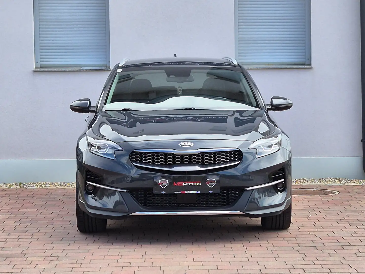 Kia XCeed 1,4 TGDI Platin Aut*ACC*LEDER*RFK*KEYLESS*KREDIT Grau - 2