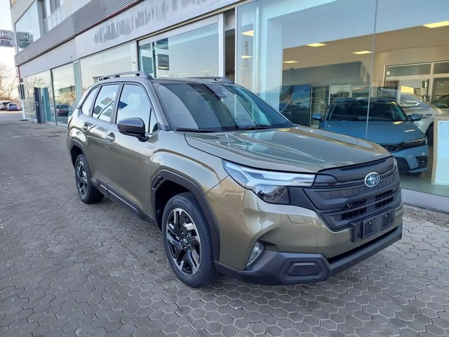 Subaru Forester 2.0 MHEV CVT Lineartronic Free *NUOVO MODELLO* Grün - 1