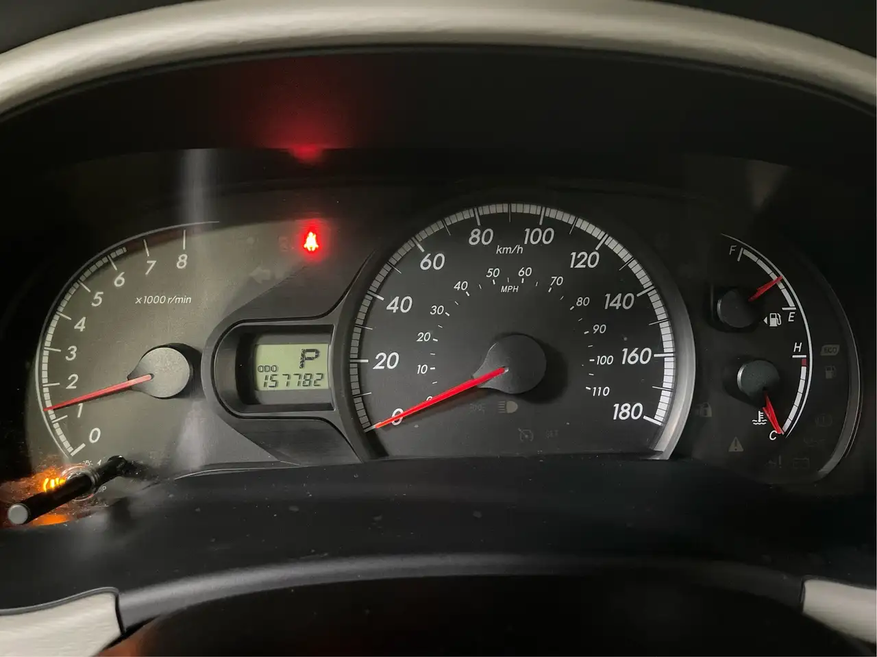 Toyota Sienna снимка Toyota Sienna