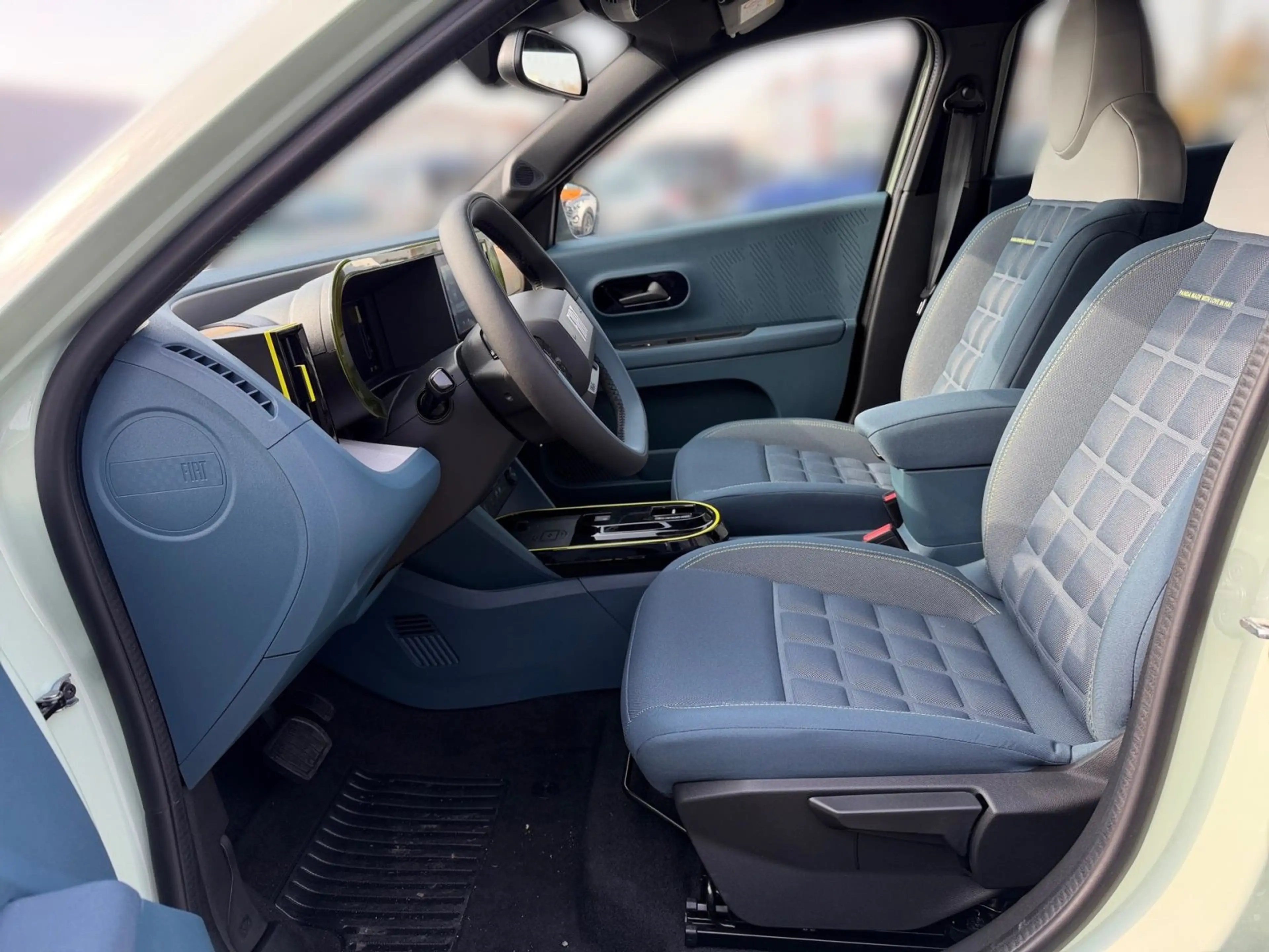 Fiat Panda 1.2 eDCT LA PRIMA Hybrid Winterpaket — photo 6
