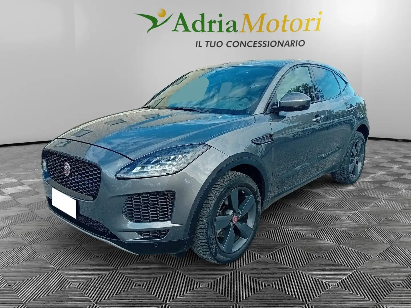 Jaguar E-Pace E-Pace 2.0D 150 CV Grigio - 1